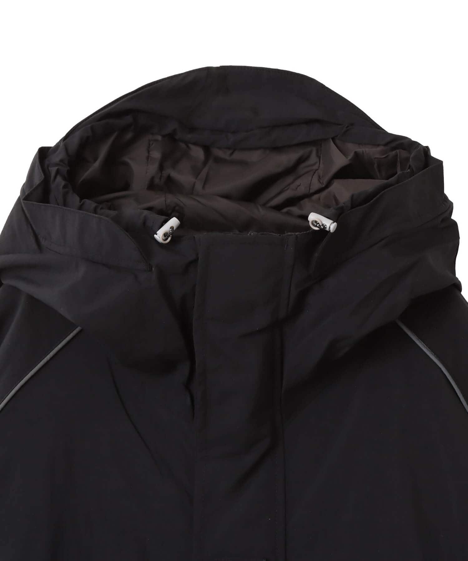 New Balance HOODED TASLAN JACKET ブラックの画像