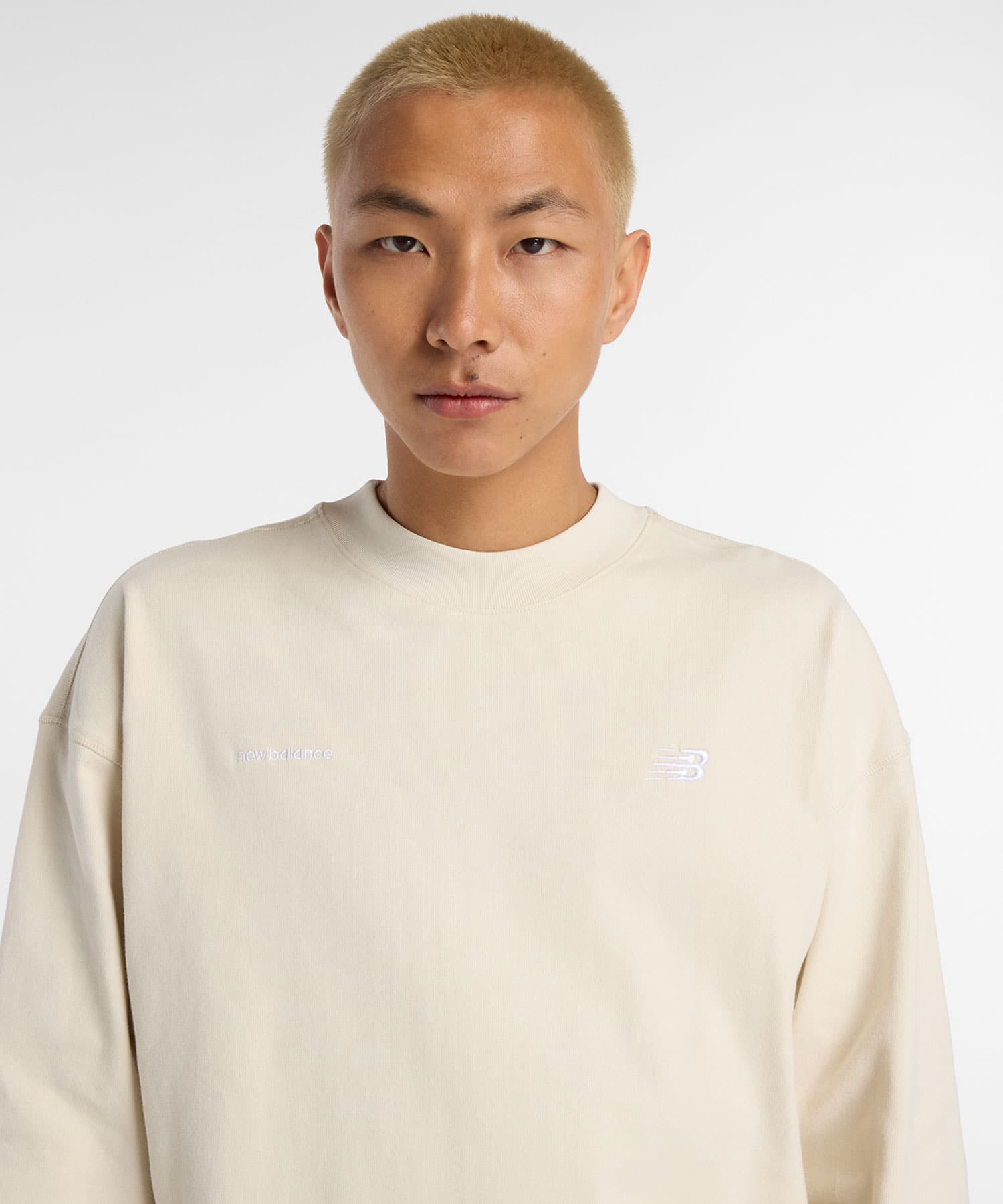 New Balance NB GREY LONG SLEEVE リネンの画像