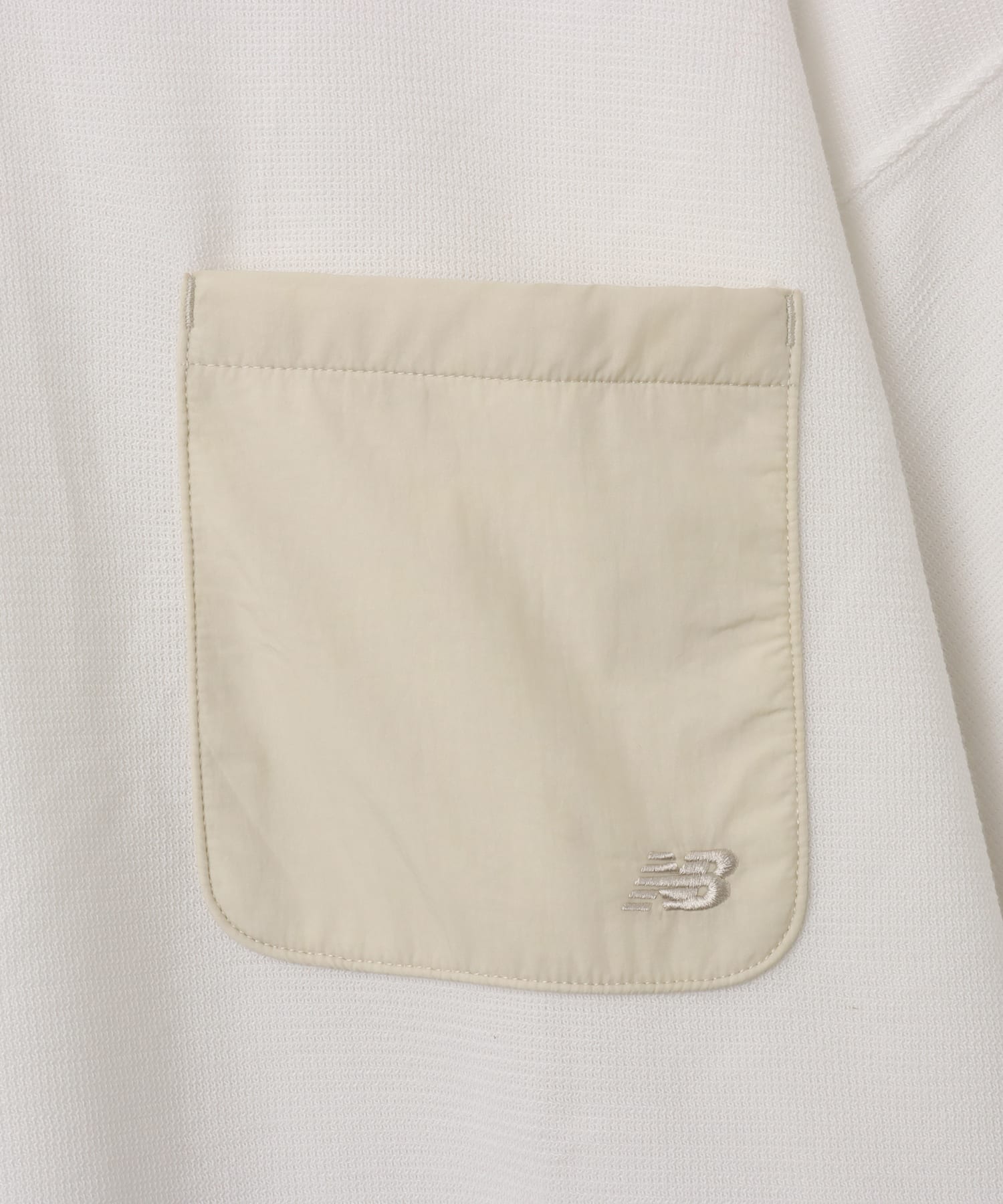 New Balance MET24 Oversized Pocket Tee ホワイトの画像