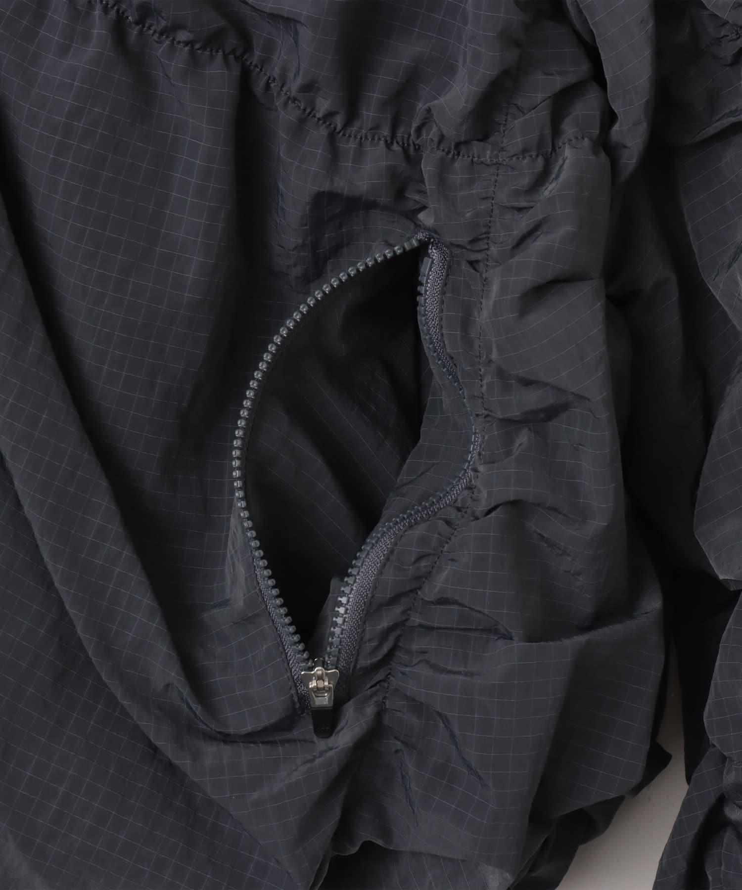 atmos pink Gather Track Blouson CHARCOALの画像