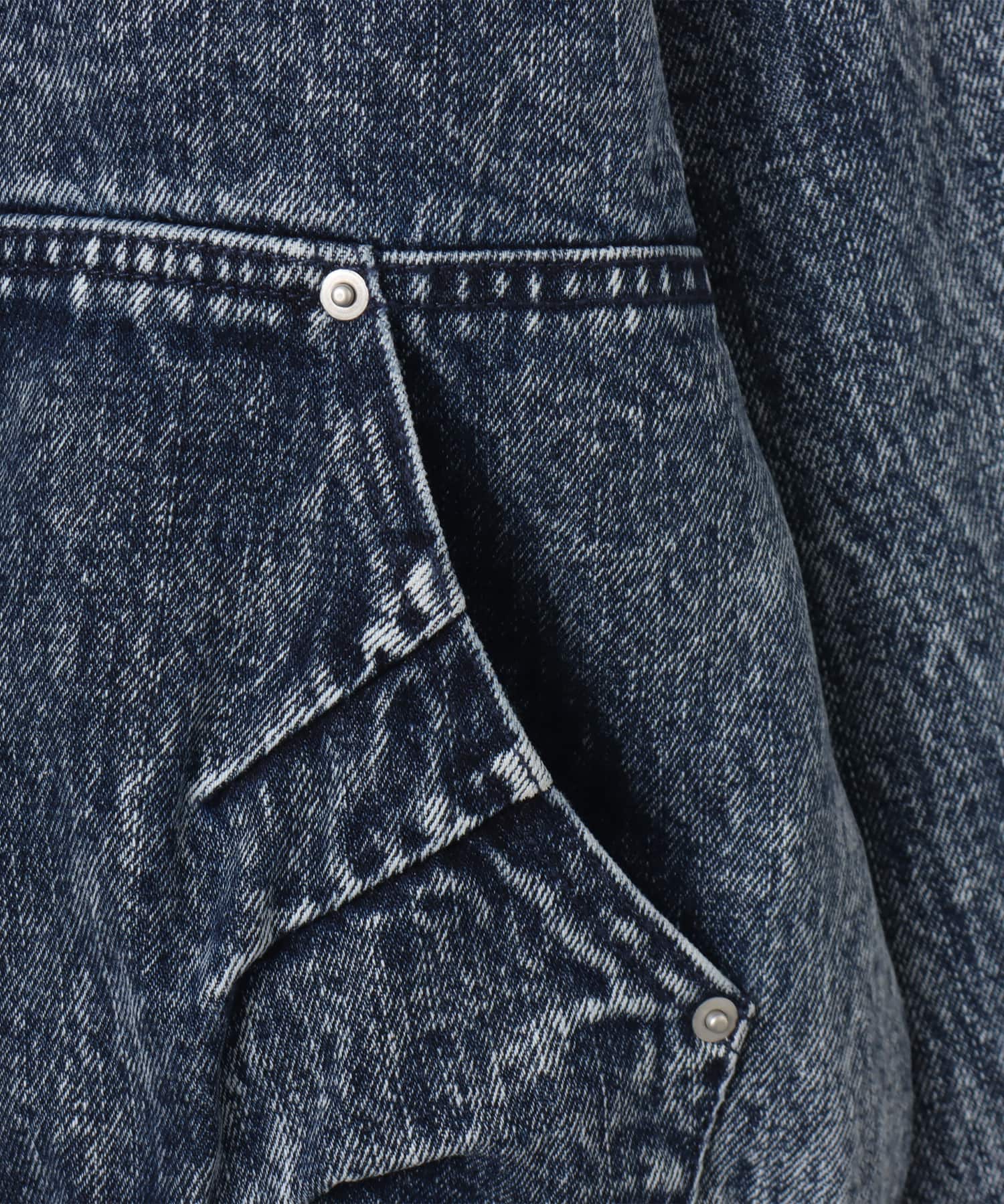 atmos pink Panelled Bandana Denim Jacket BLUEの画像