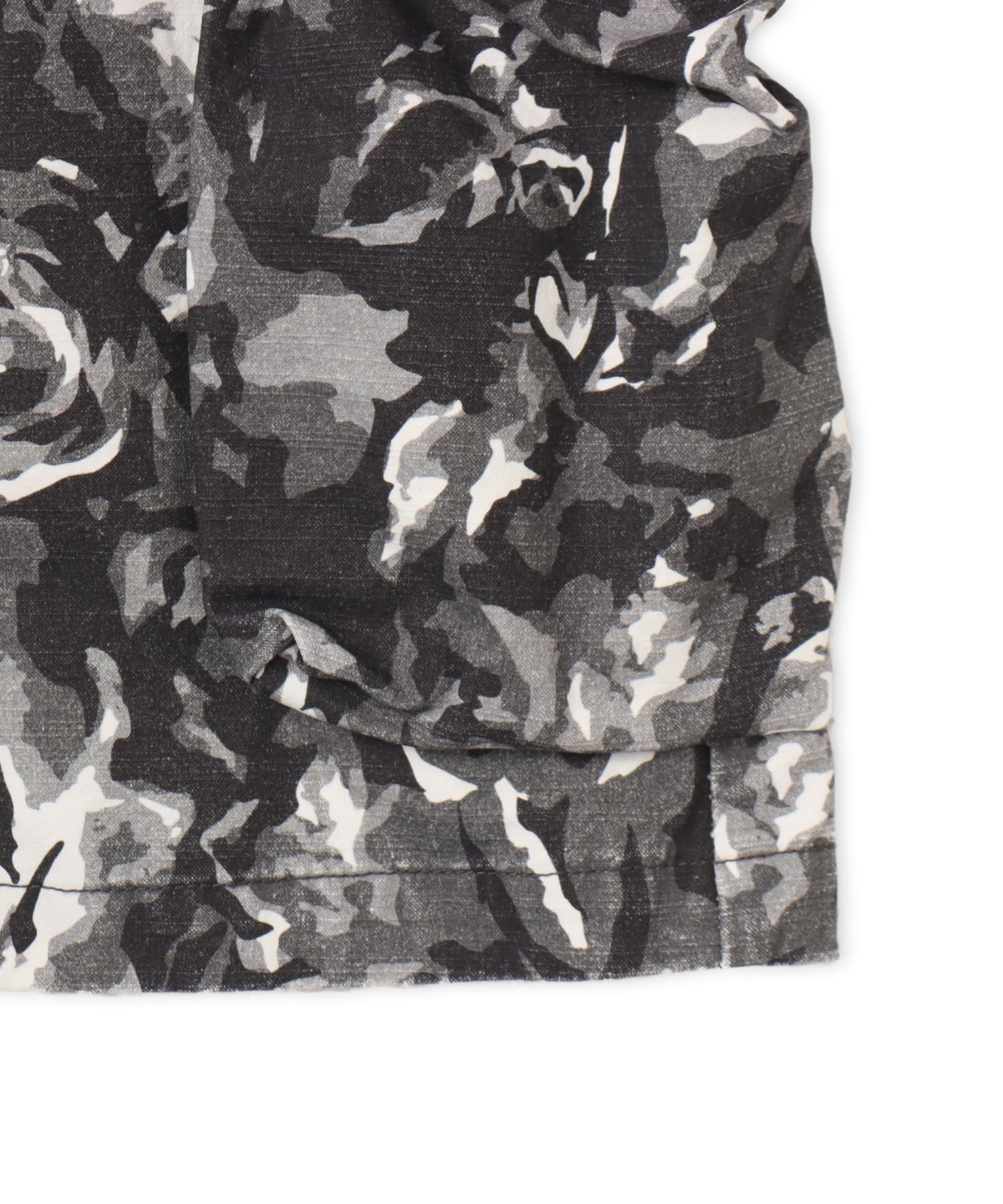 atmos pink Rose Camouflage Half Pants BLACKの画像