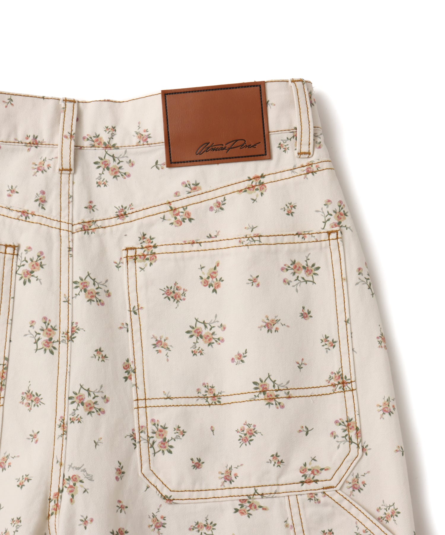 atmos pink Floral Work Half Pants WHITEの画像