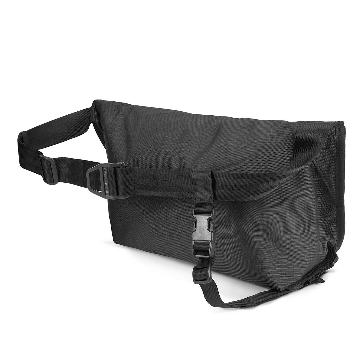 CHROME SIMPLE MESSENGER BLACK 22SP-I