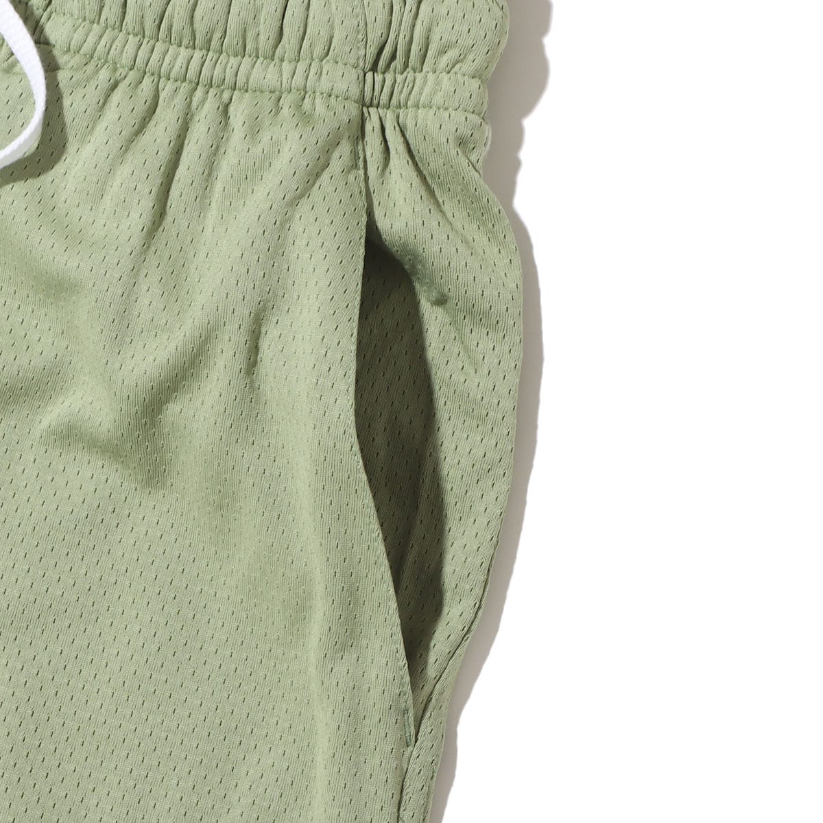 NIKE AS M NK CLUB MESH FLOW SHORT OIL GREEN/WHITE 23SU-I