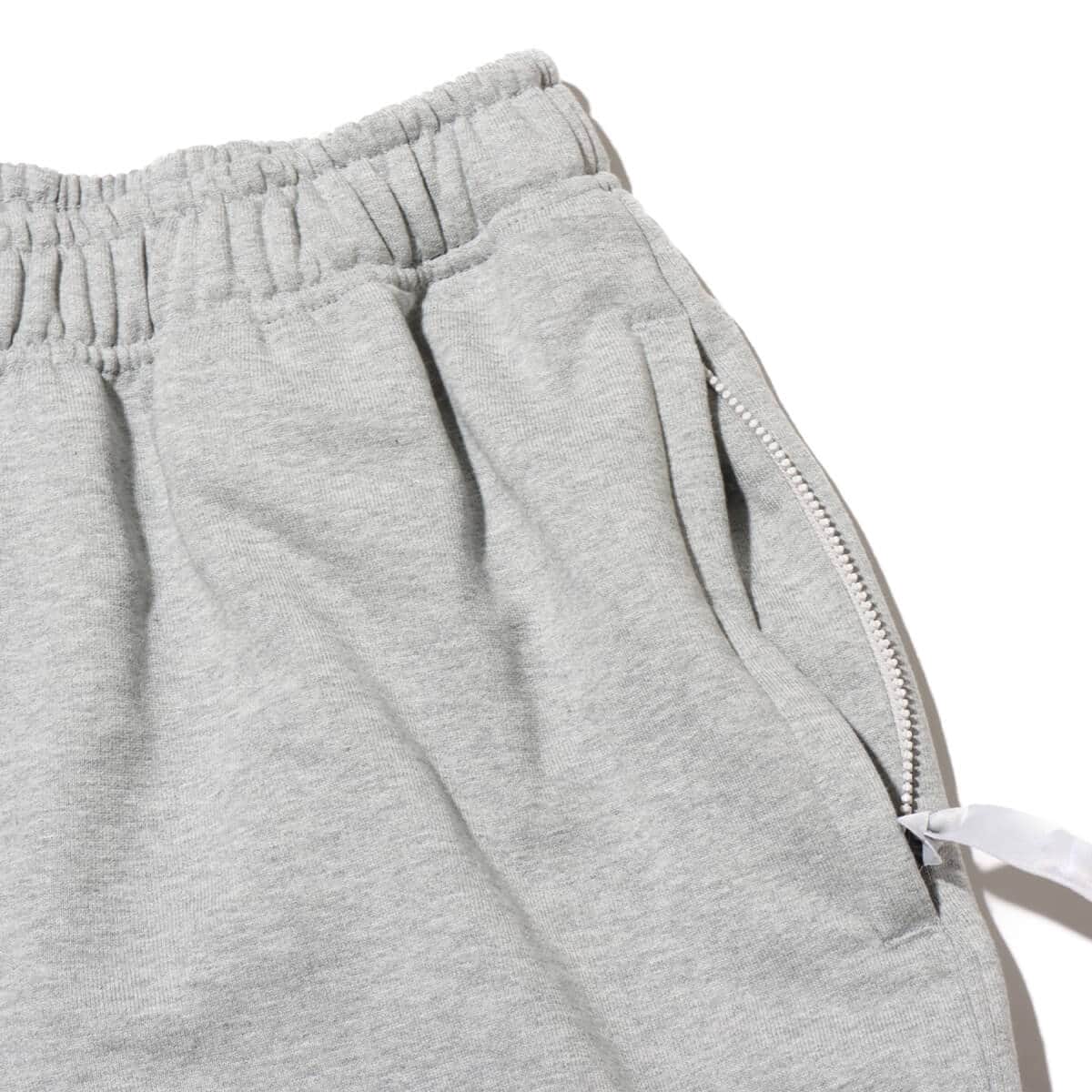 NIKE AS M NK SOLO SWSH FT SHORT DK GREY HEATHER/WHITE の画像