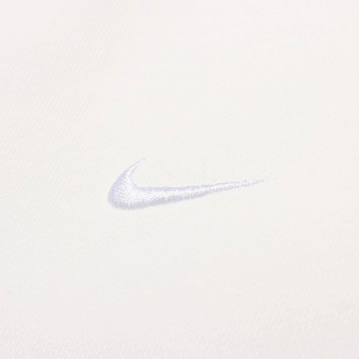 NIKE AS M NK SOLO SWSH FLC CRW SAIL/WHITE 24SP-Iの画像