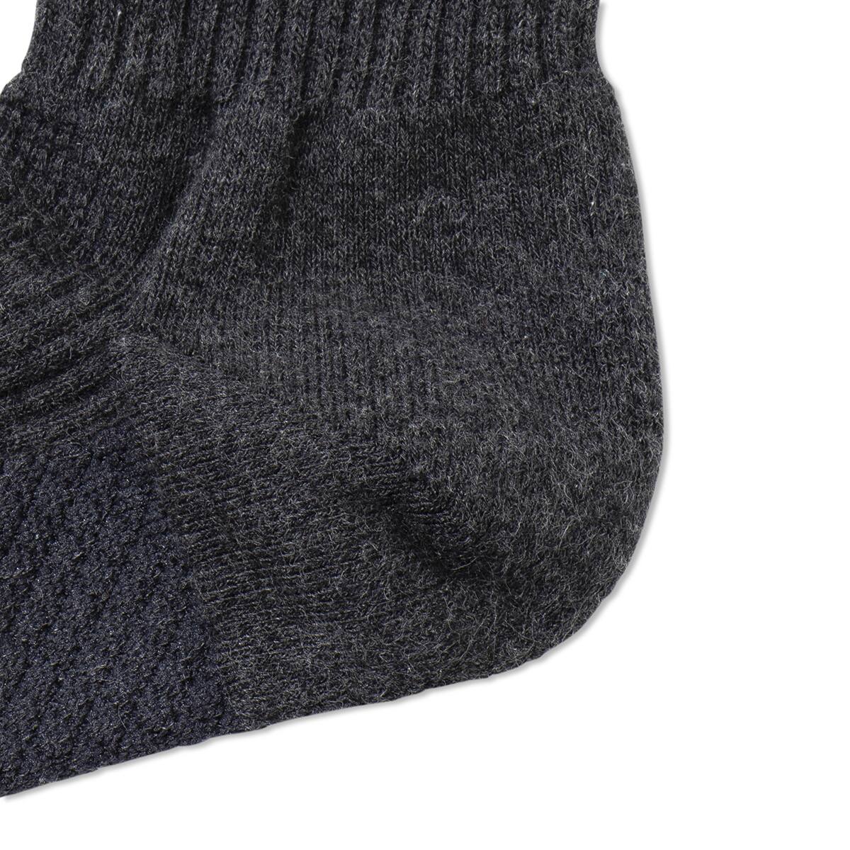 ellesse 90レギュラーソックス グレー 21FW-Iの画像