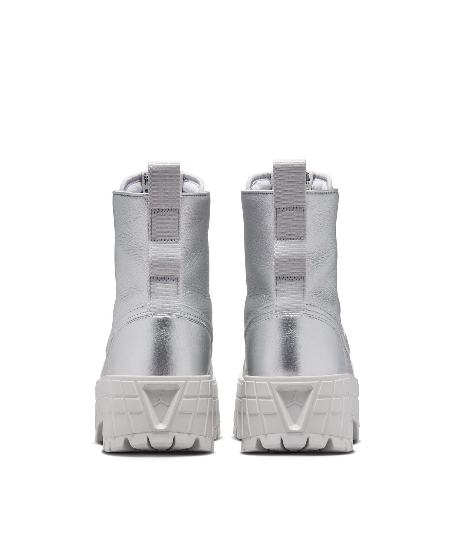 JORDAN BRAND WMNS AIR JORDAN 1 BROOKLYN METALLIC SILVER/NEUTRAL GREYの画像