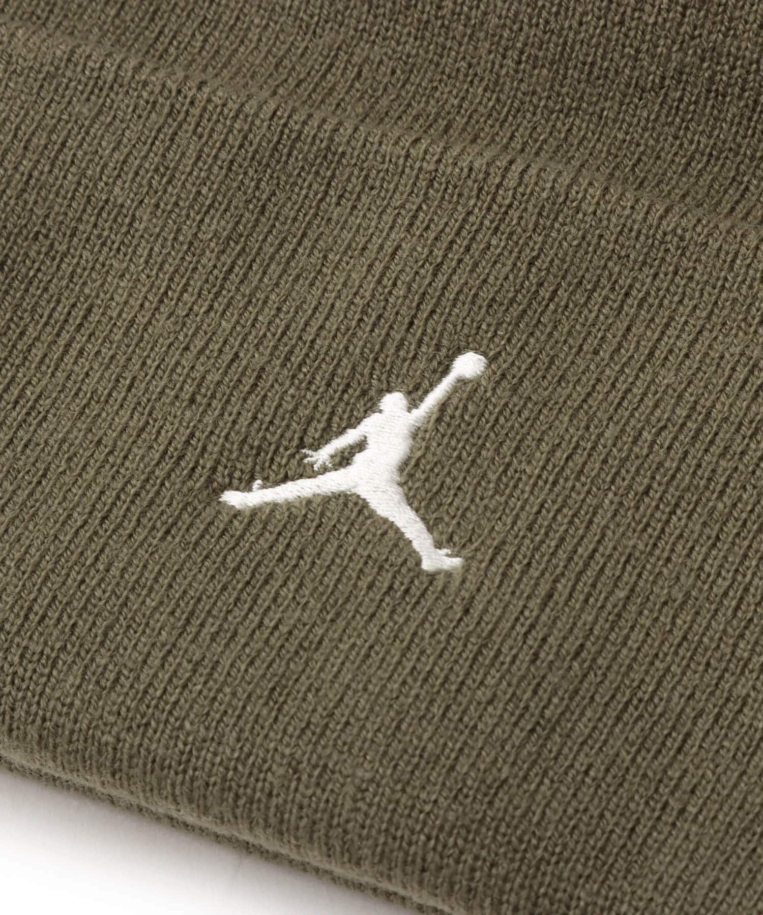 JORDAN BRAND U J PEAK BEANIE ESS MEDIUM OLIVE/SAILの画像
