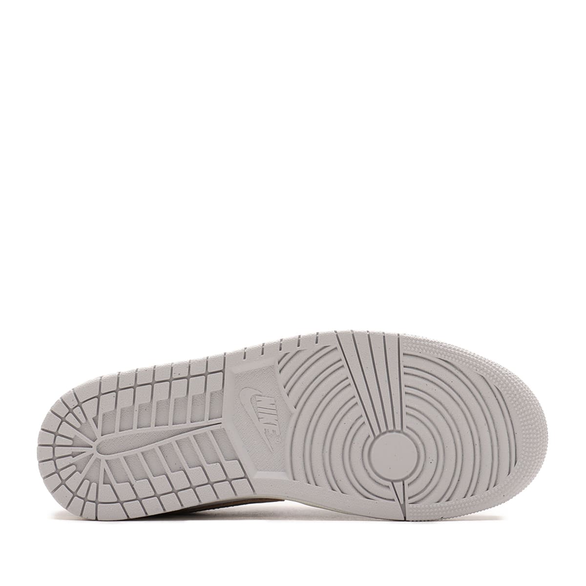 JORDAN BRAND AIR JORDAN 1 LOW SE OXIDIZED GREEN/OXIDIZED GREEN-WHITE-SAIL の画像