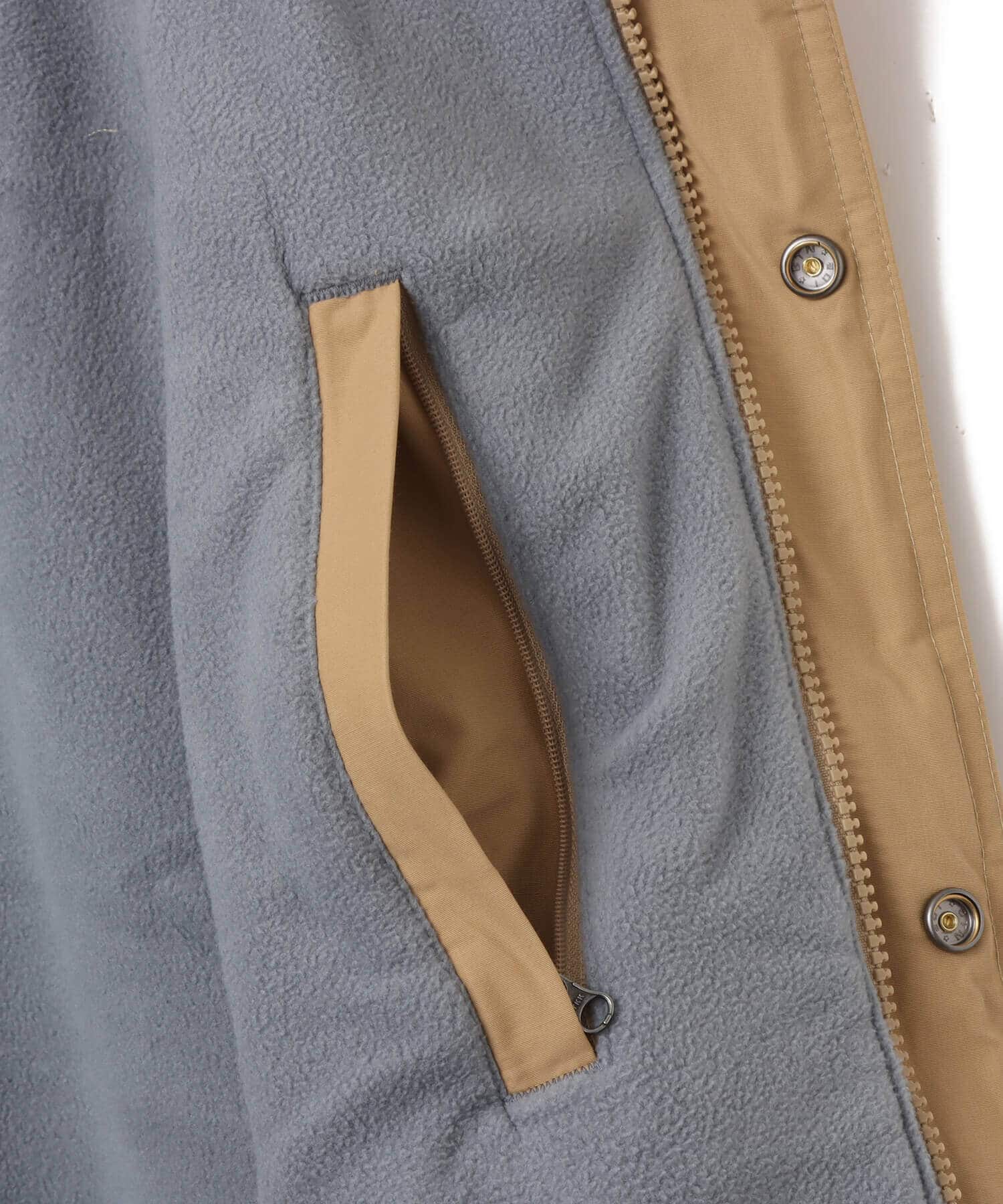 NIKE AS M NK CLUB FUTURA  JKT PARACHUTE BEIGE/WHITEの画像