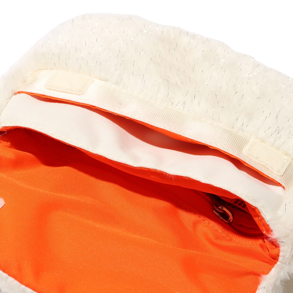 NIKE Y NK FX FUR CROSSBODY COCONUT MILK/SAFETY ORANGE/SAFETY ORANGE の画像