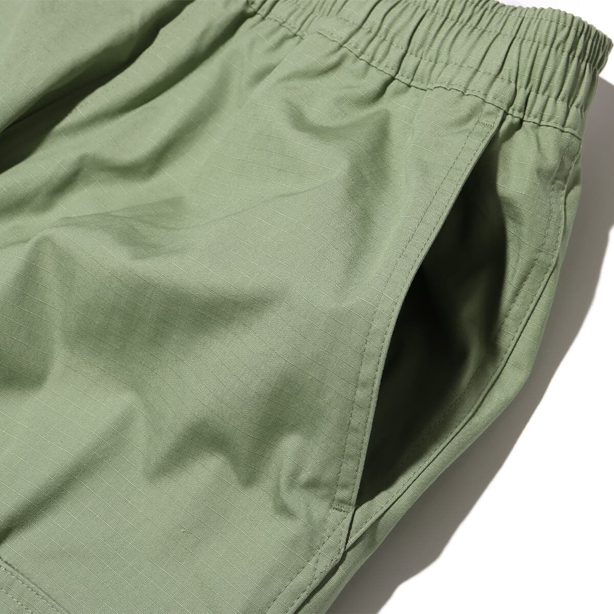 NIKE AS M NK CARGO WVN PANT NCPS OIL GREEN/SAIL/OIL GREEN の画像