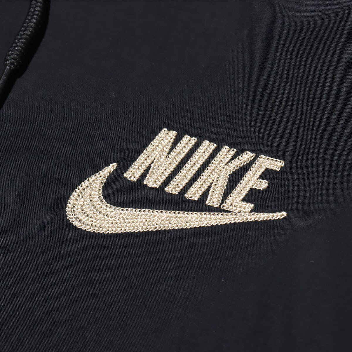 NIKE AS M NSW WVN UL ANORAK NCPS BLACK/BLACK/LIMESTONEの画像
