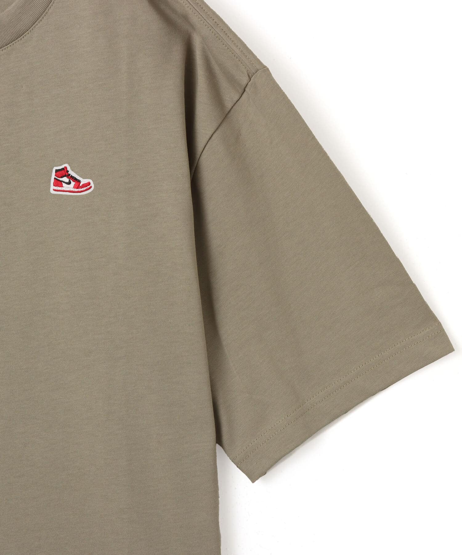 JORDAN BRAND M J BRND BR SNKR PCH SS CRW MEDIUM KHAKI/BLACKの画像