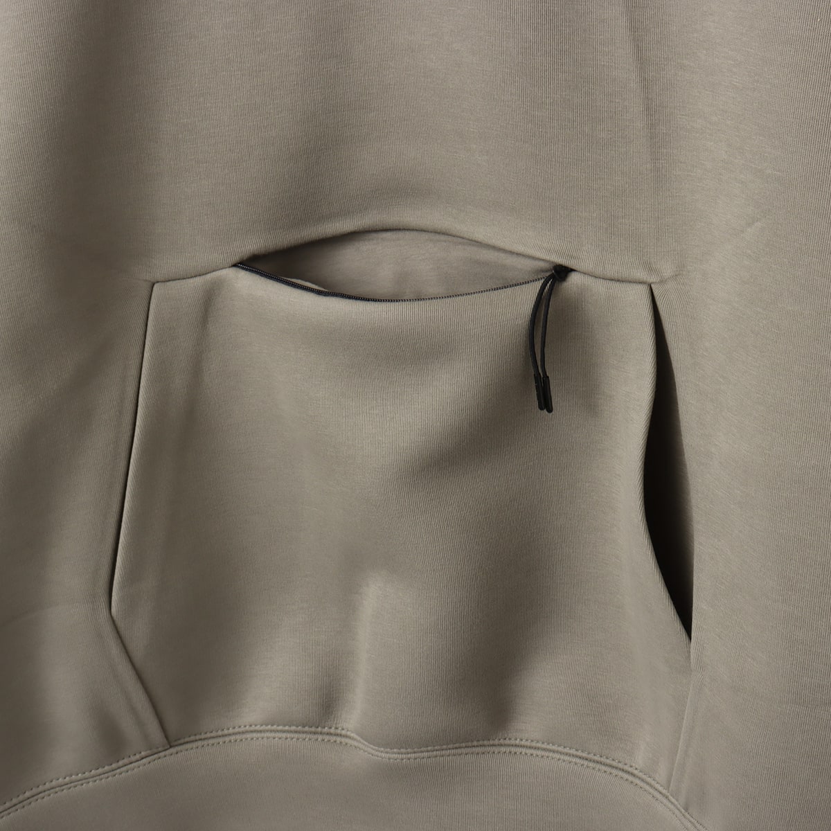 NIKE AS M NK TCH FLC HOODIE LIGHT ARMY/BLACKの画像