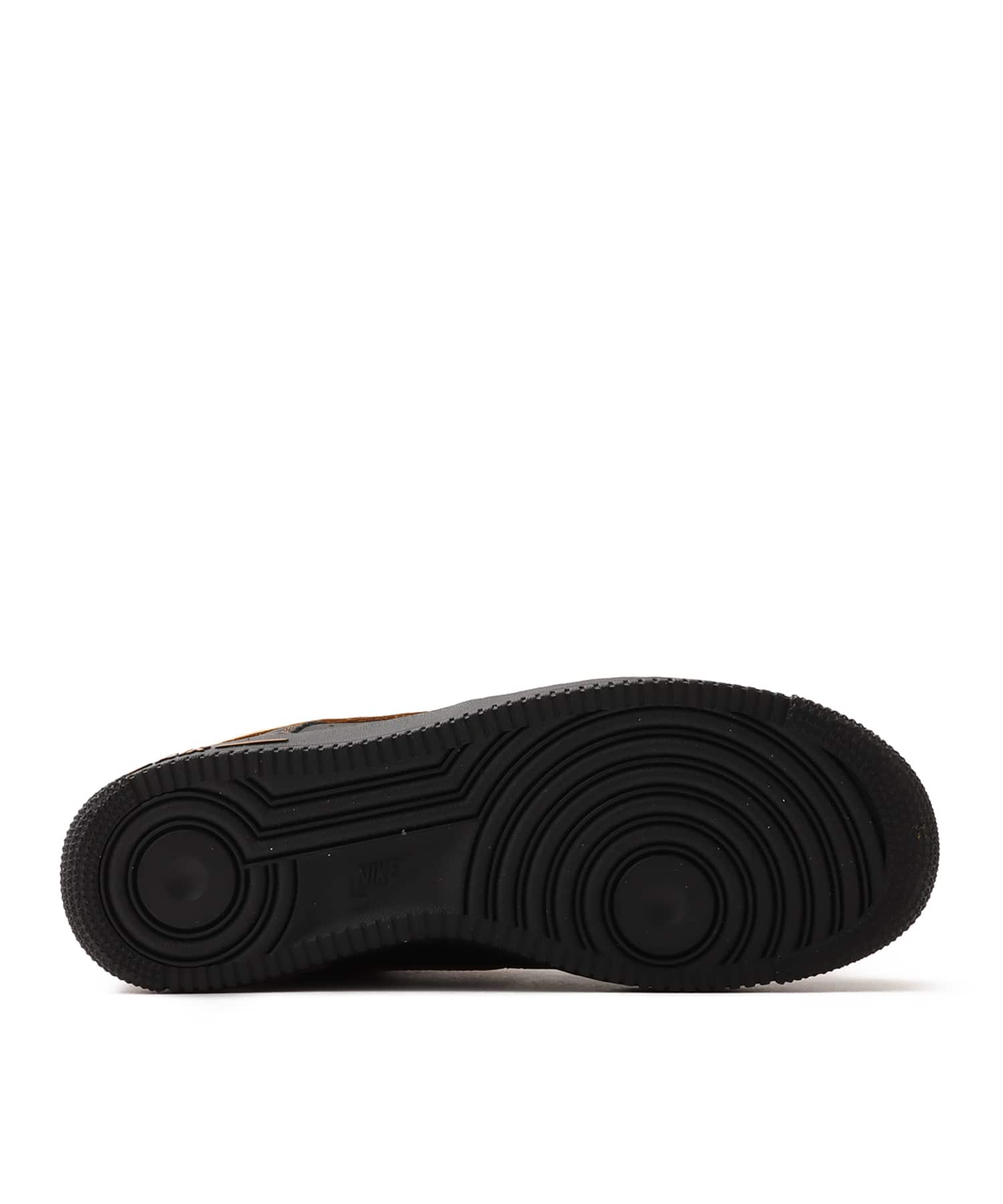 NIKE AIR FORCE 1 '07 LV8 BLACK/DESERT OCHREの画像
