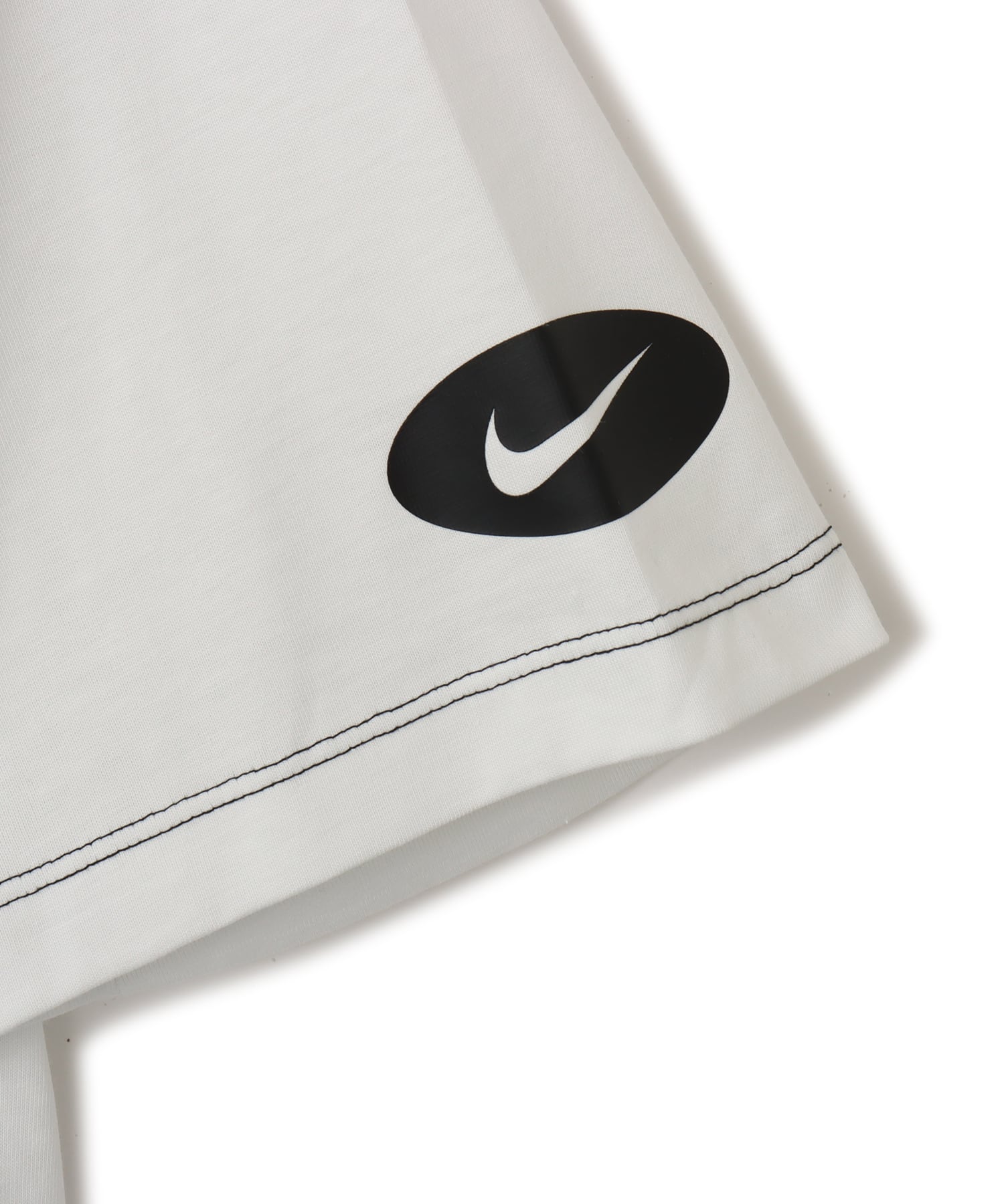 NIKE AS W NSW STREET SS OS TEE SUMMIT WHITEの画像
