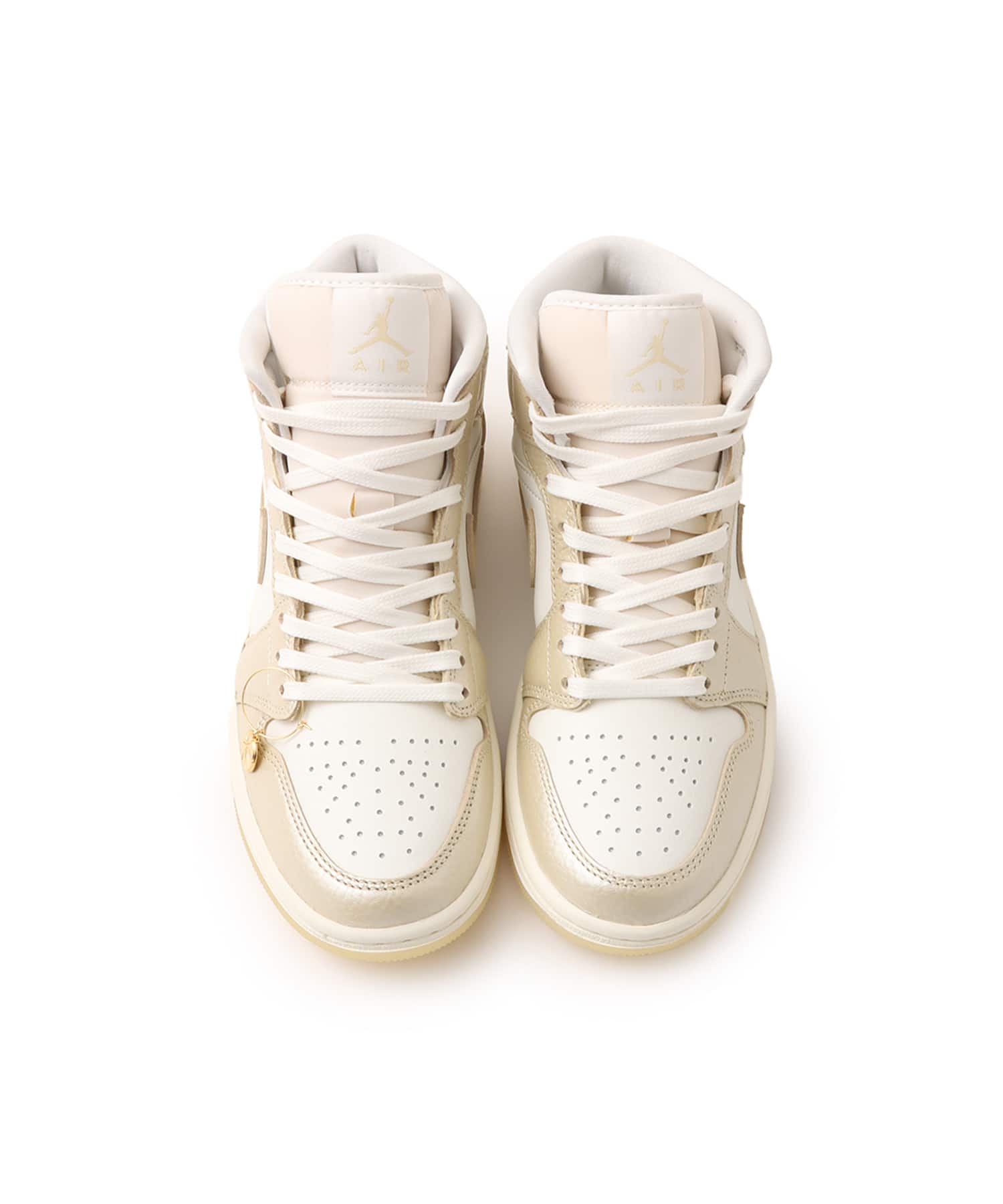 JORDAN BRAND WMNS AIR JORDAN 1 MID SE SAIL/TEAM GOLD-PALE IVORYの画像
