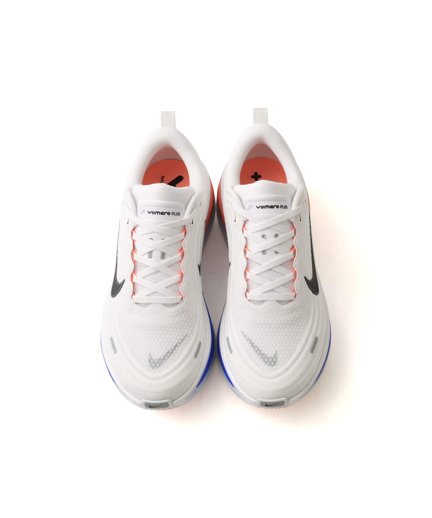 NIKE VOMERO PLUS WHITE/BLACK-ATOMIC PINK-RACER BLUE-HYDROGEN BLUE-FOOTBALL GREYの画像