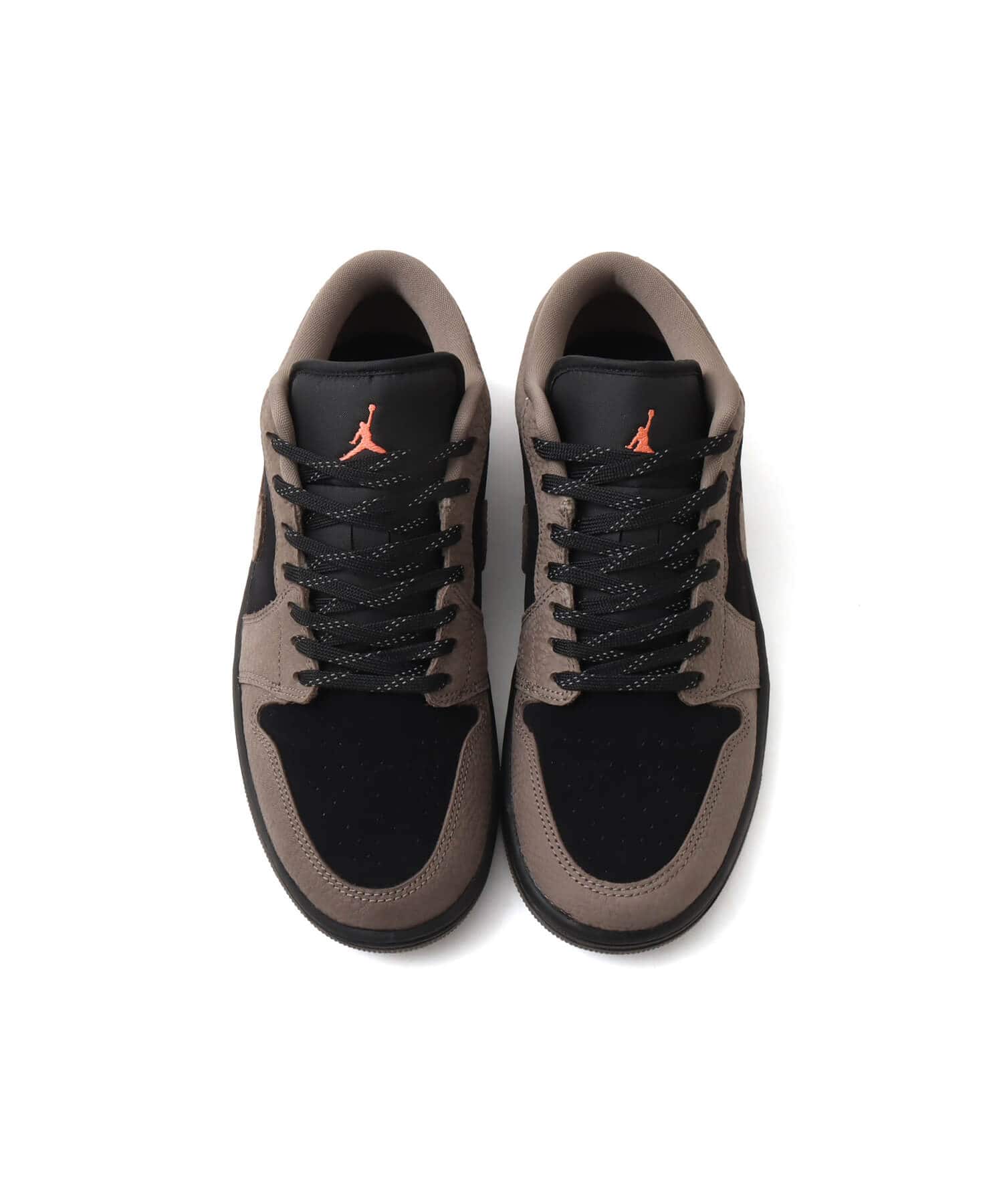JORDAN BRAND AIR JORDAN 1 LOW SE BLACK/OLIVE GREY-LT WILD MANGOの画像