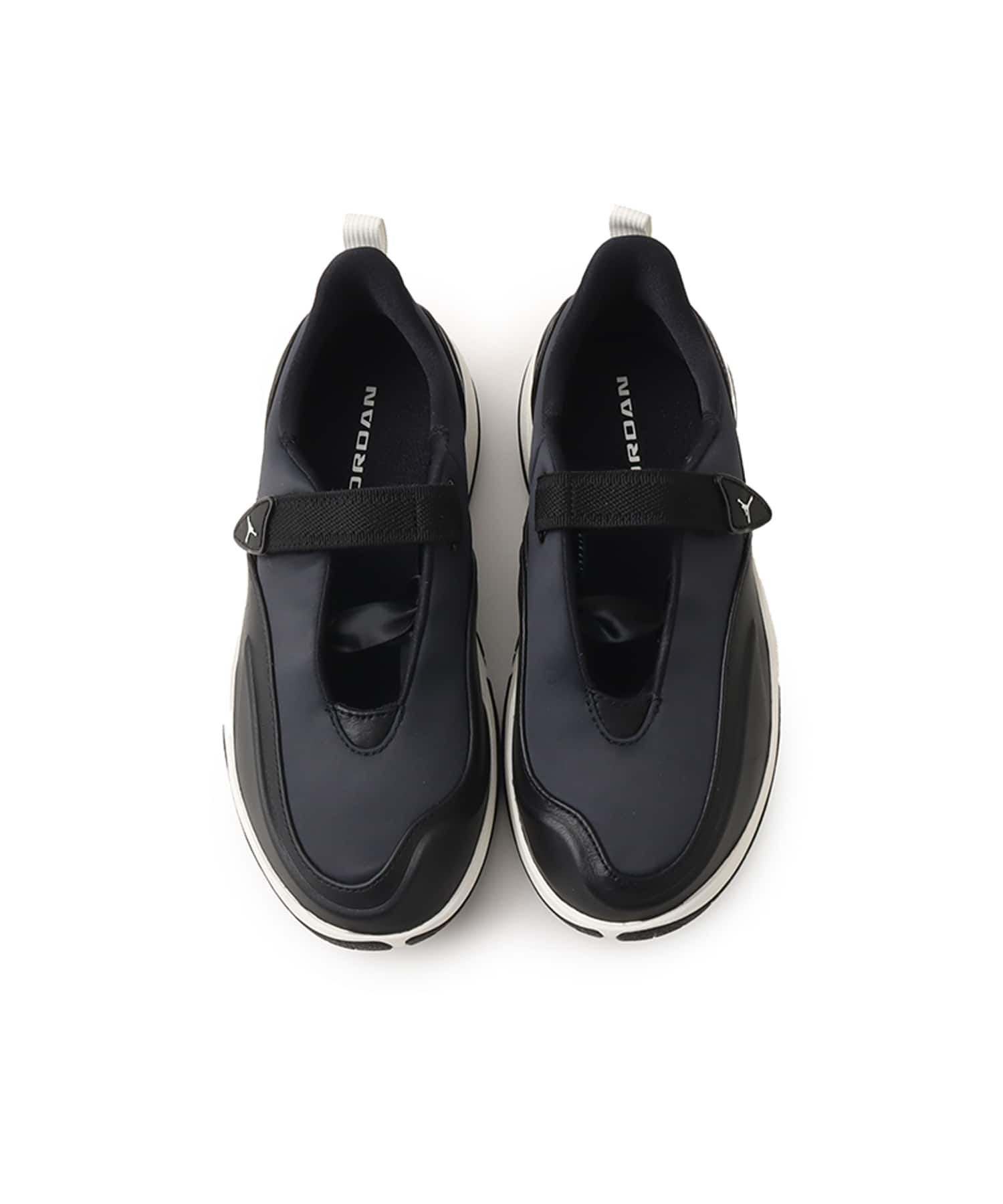 JORDAN BRAND WMNS JORDAN POINTE BLACK/SAILの画像