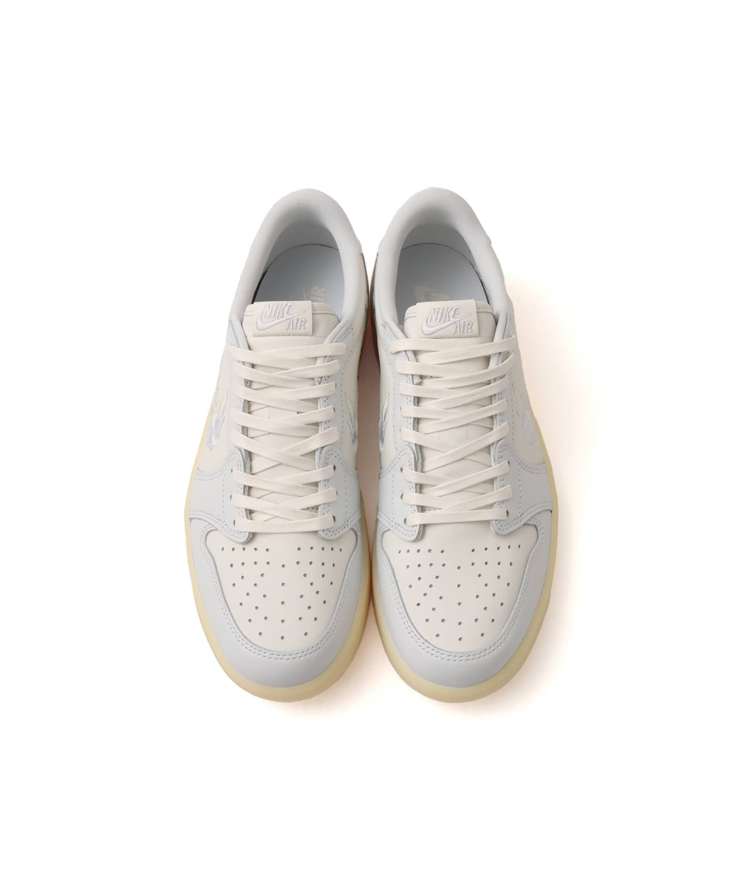 JORDAN BRAND AIR JORDAN 1 RETRO LOW OG SAIL/OFF WHITE-COCONUT MILKの画像