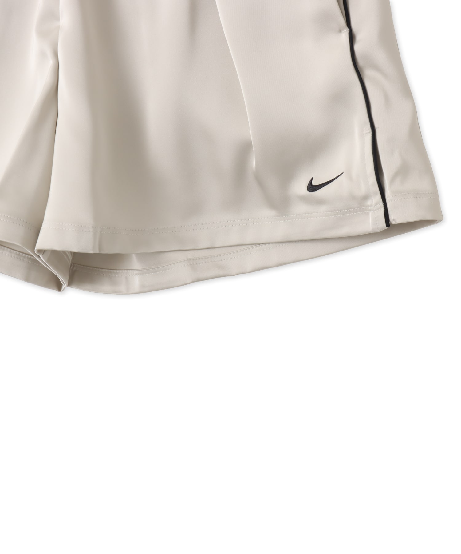 NIKE AS W NSW OFFLN WVN STN SHORT LIGHT BONE/(BLACK)の画像