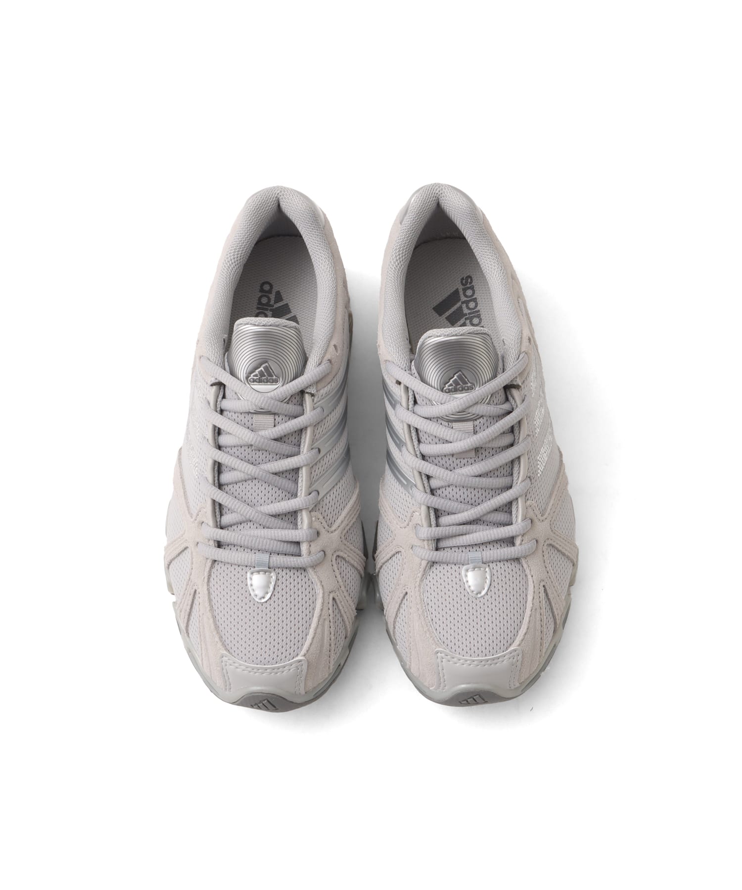 adidas MEGA GHOSTRIDE W GRETWO/SILVMT/GRETHRの画像