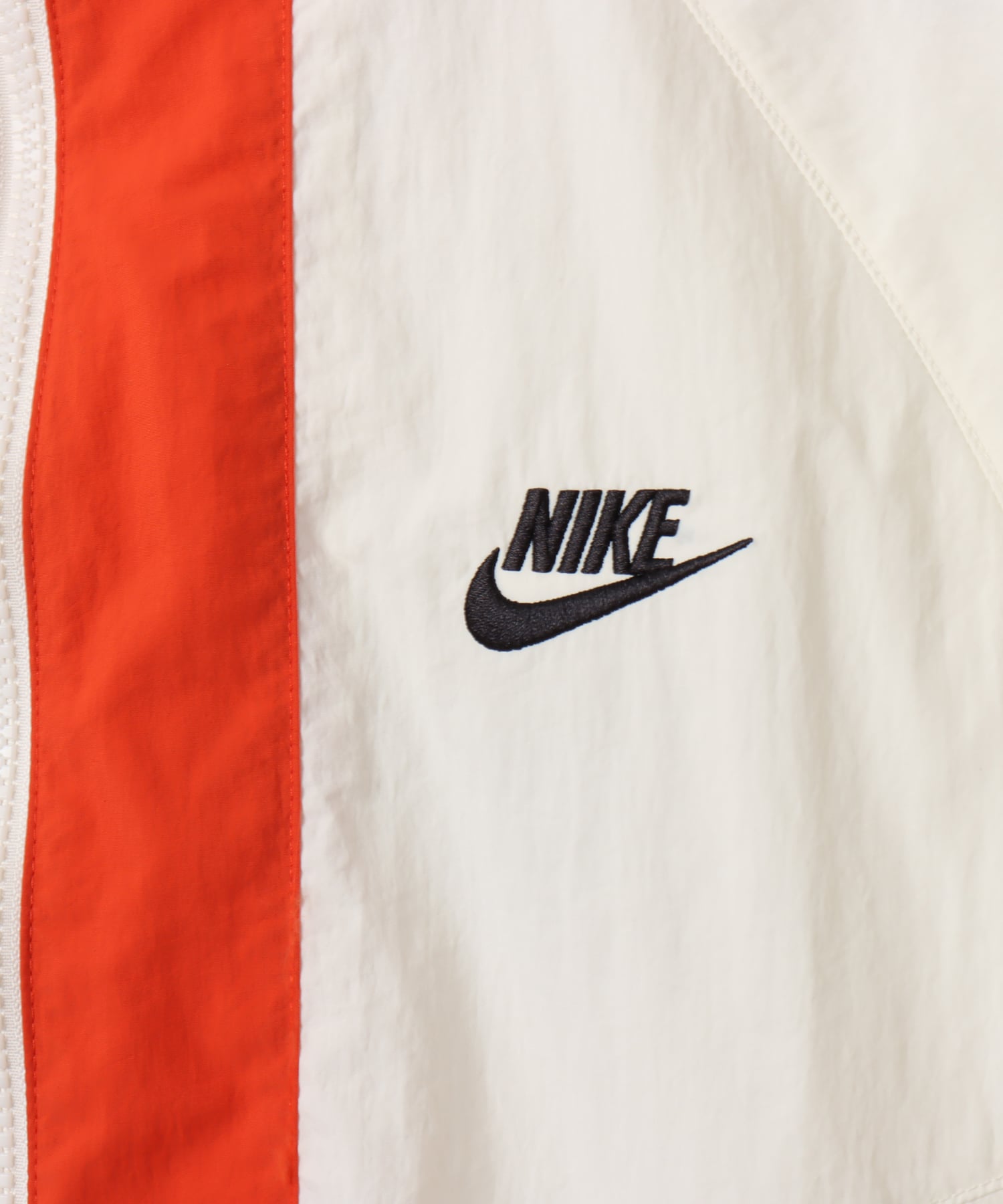NIKE AS W NSW OS WR JKT SAIL/PICANTE RED/BLACKの画像