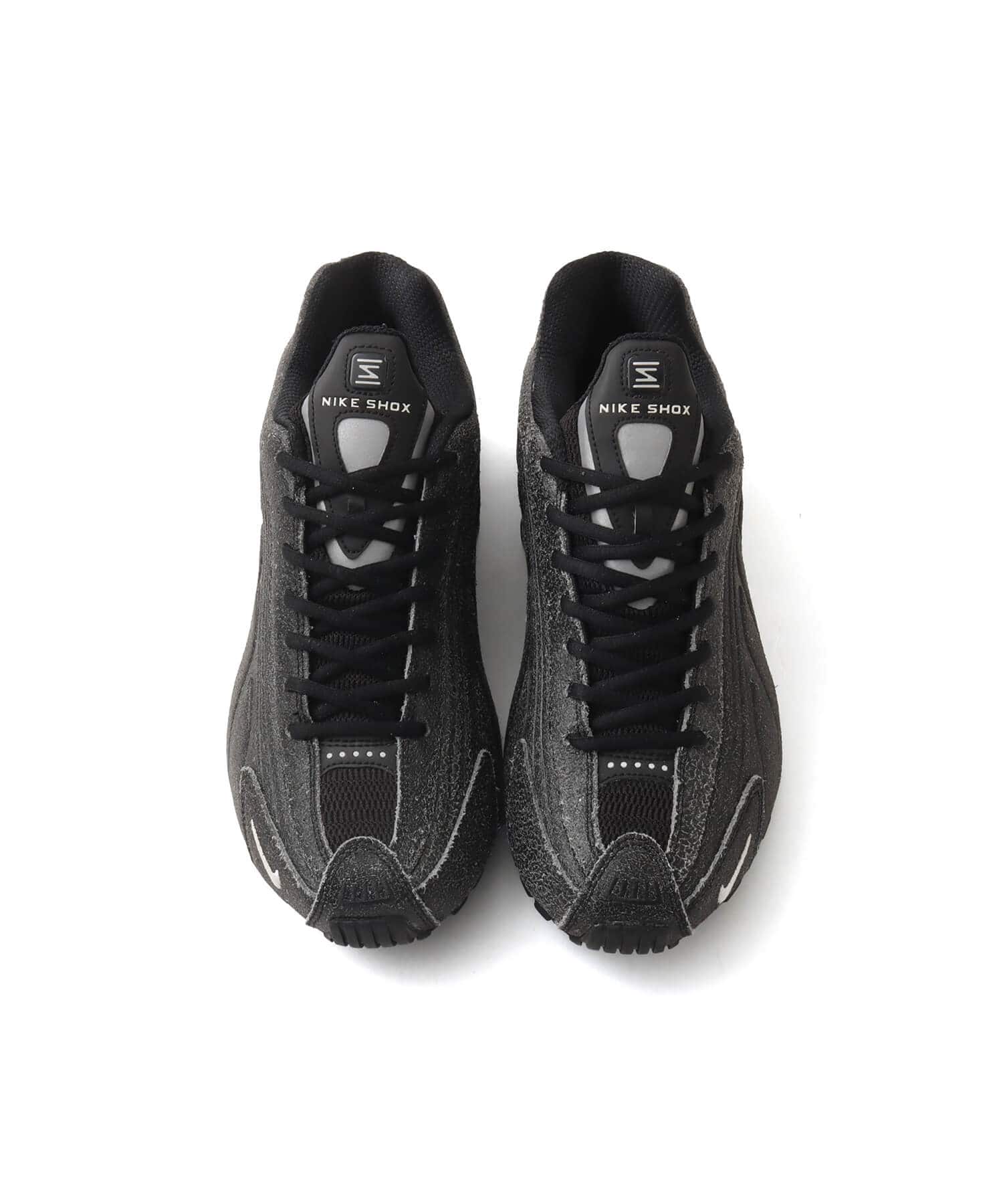 NIKE SHOX R4 QS BLACK/SAIL-LT SMOKE GREY-METALLIC SILVERの画像