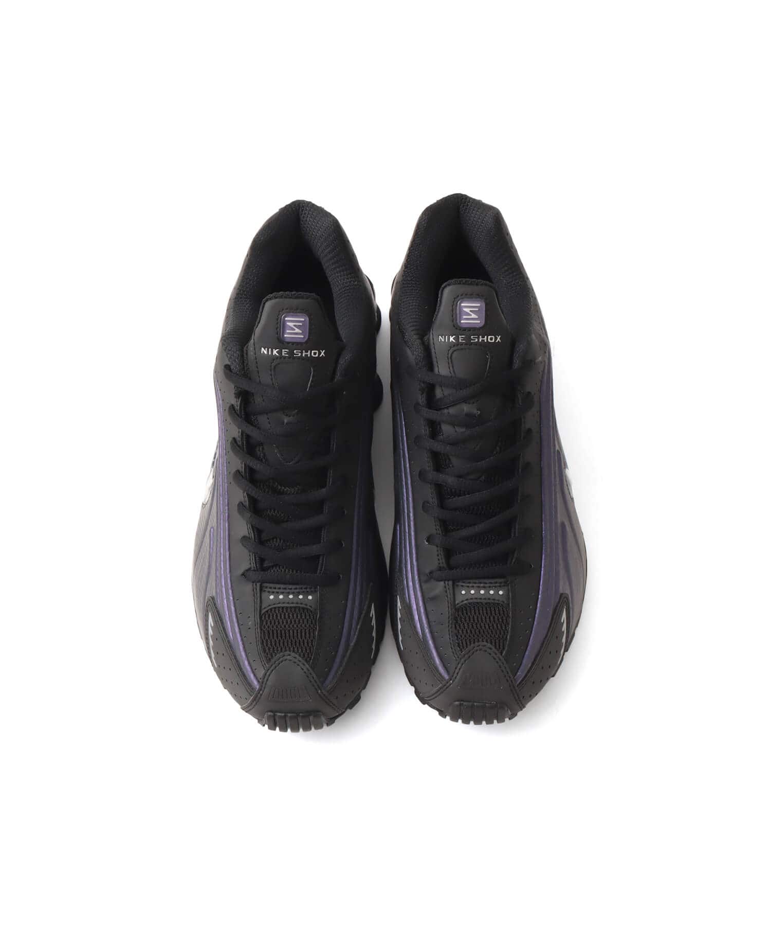 NIKE SHOX R4 JEWEL QS BLACK/ANTHRACITE-METALLIC SILVERの画像
