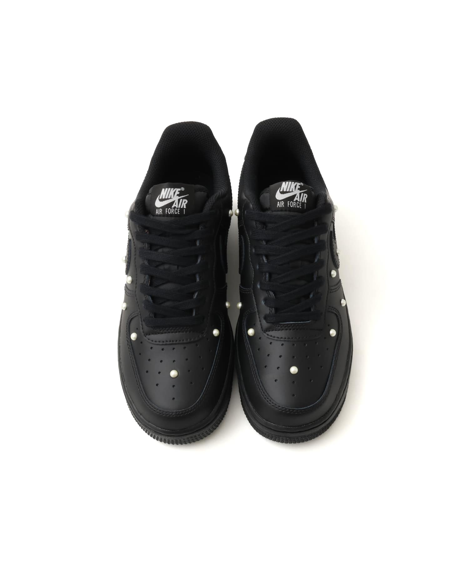 NIKE W AIR FORCE 1 '07 SE BLACK/BLACK-MTLC SUMMIT WHTの画像