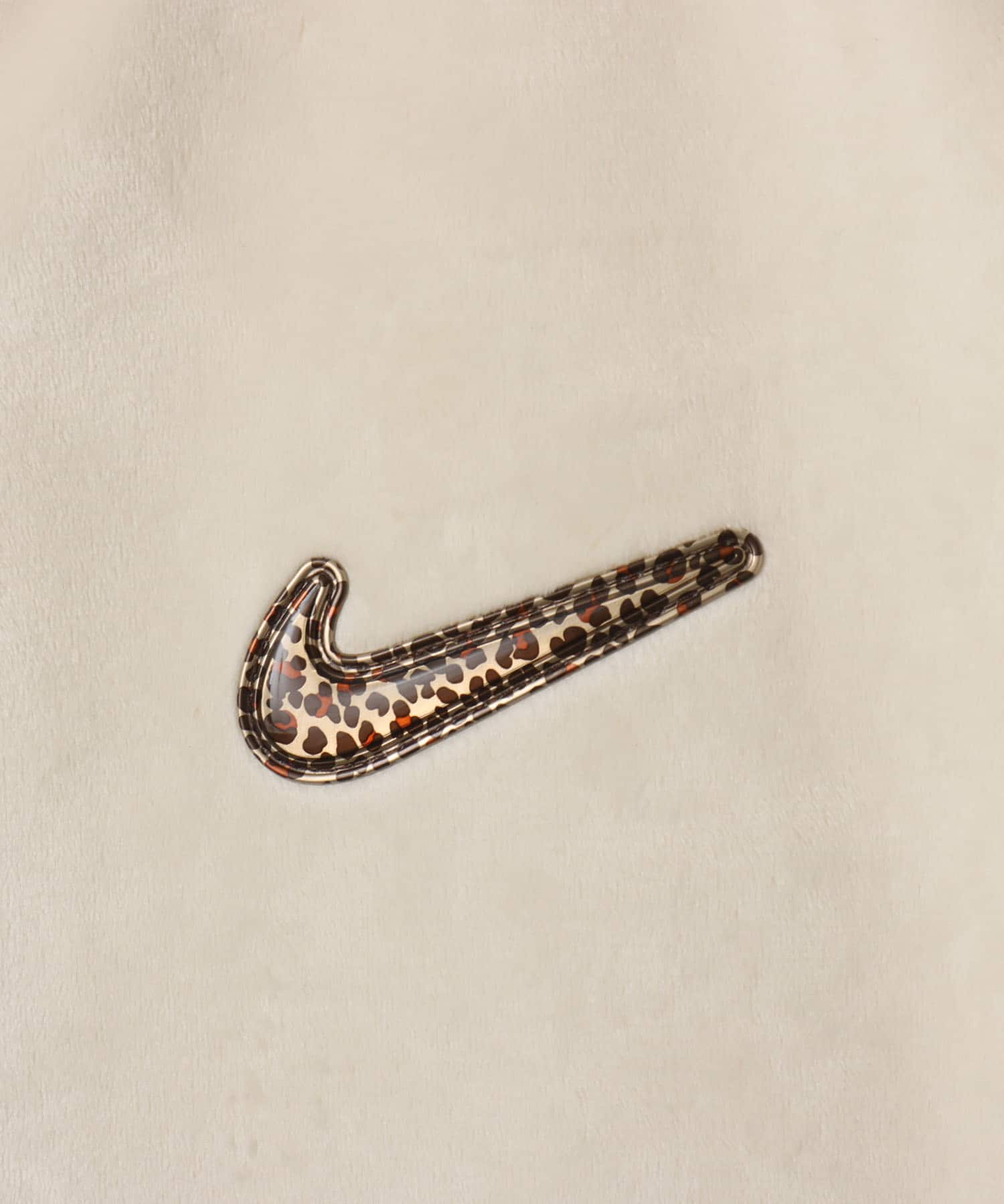 NIKE W NSW TRND VLR FZ HD LS TOP IVORYの画像