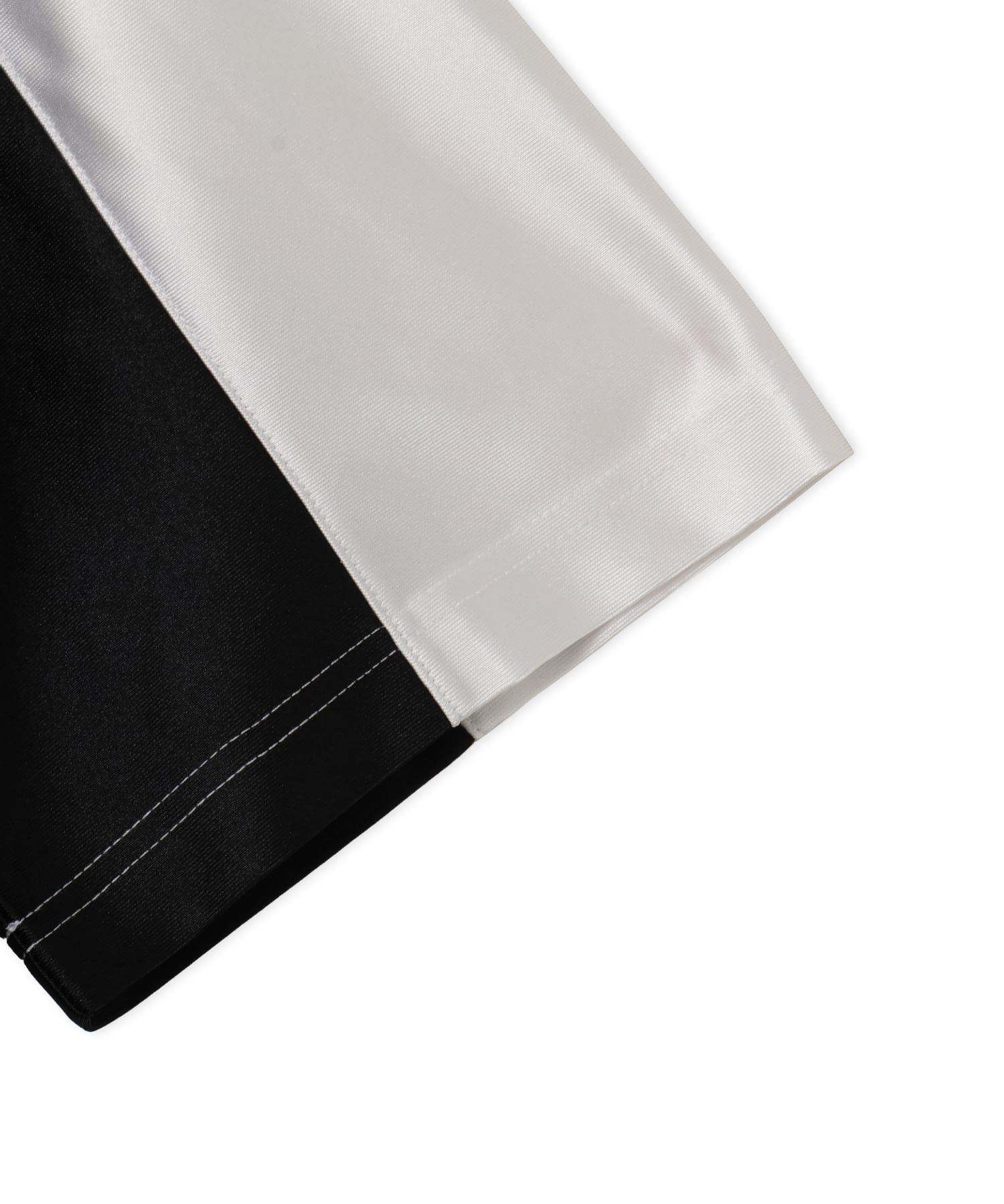 NIKE AS W NK STREET GFX JERSEY WHITEの画像