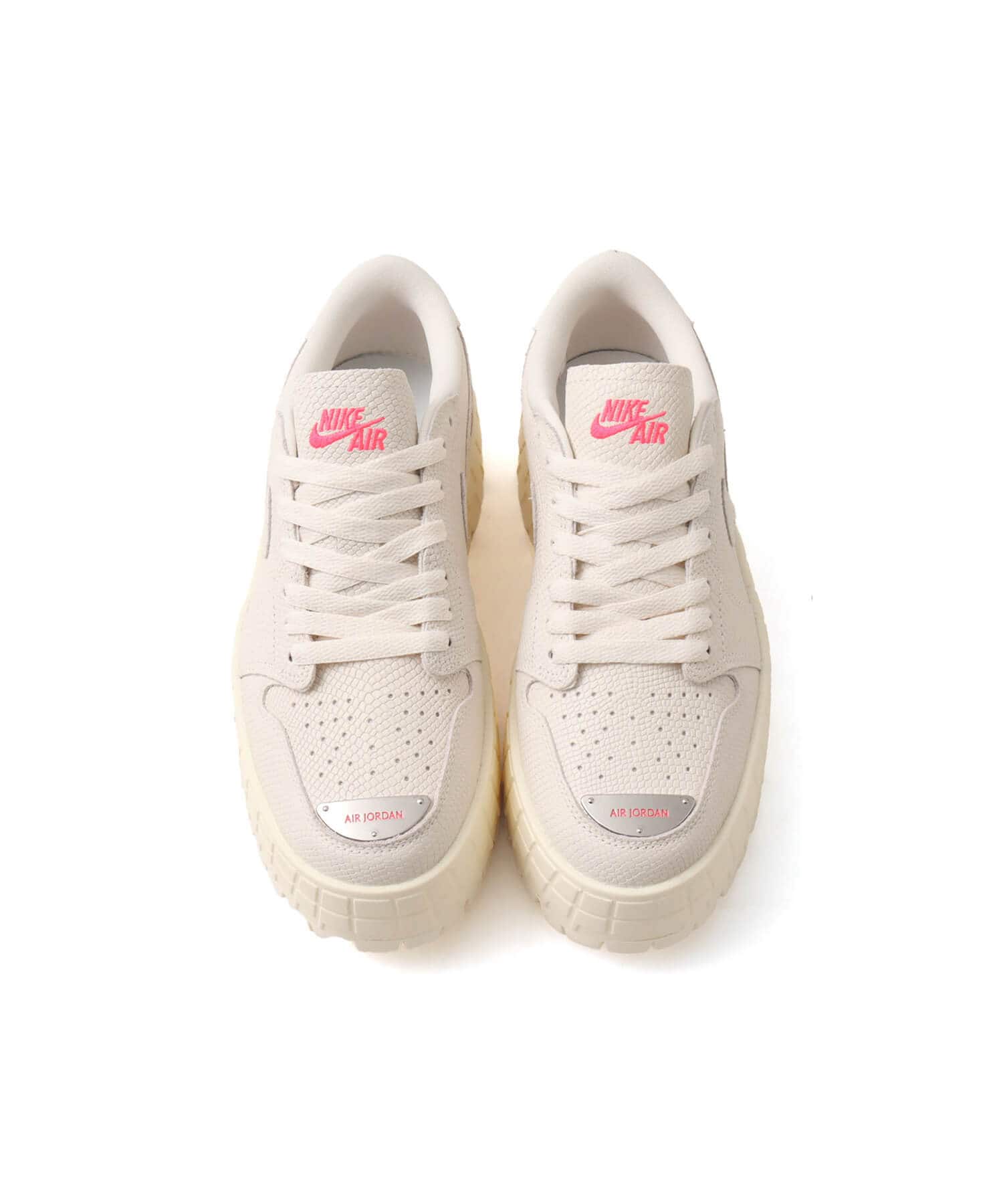 JORDAN BRAND W AIR JORDAN 1 BROOKLYN LOW PALE IVORY/PALE IVORY-RACER PINKの画像