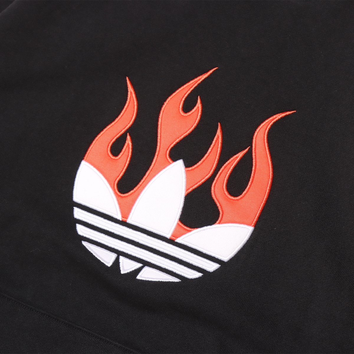 adidas Flames Logo Hoodie BLACKの画像