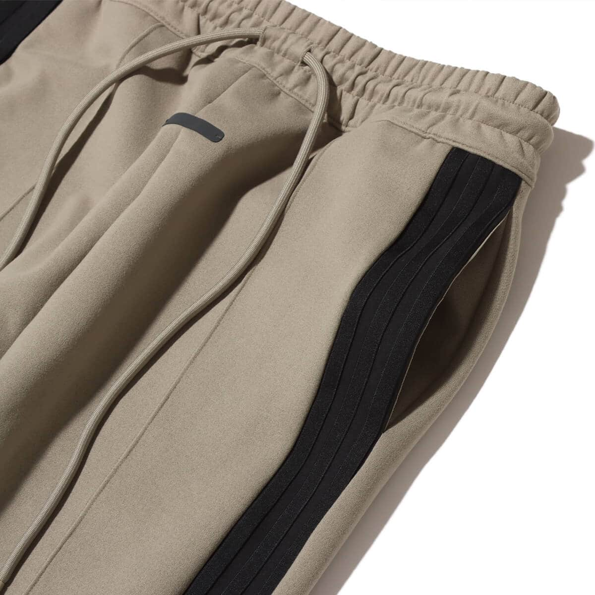 adidas FEAR OF GOD ATHLETICS SUEDE FLEECE RELAXED PANT CLAY