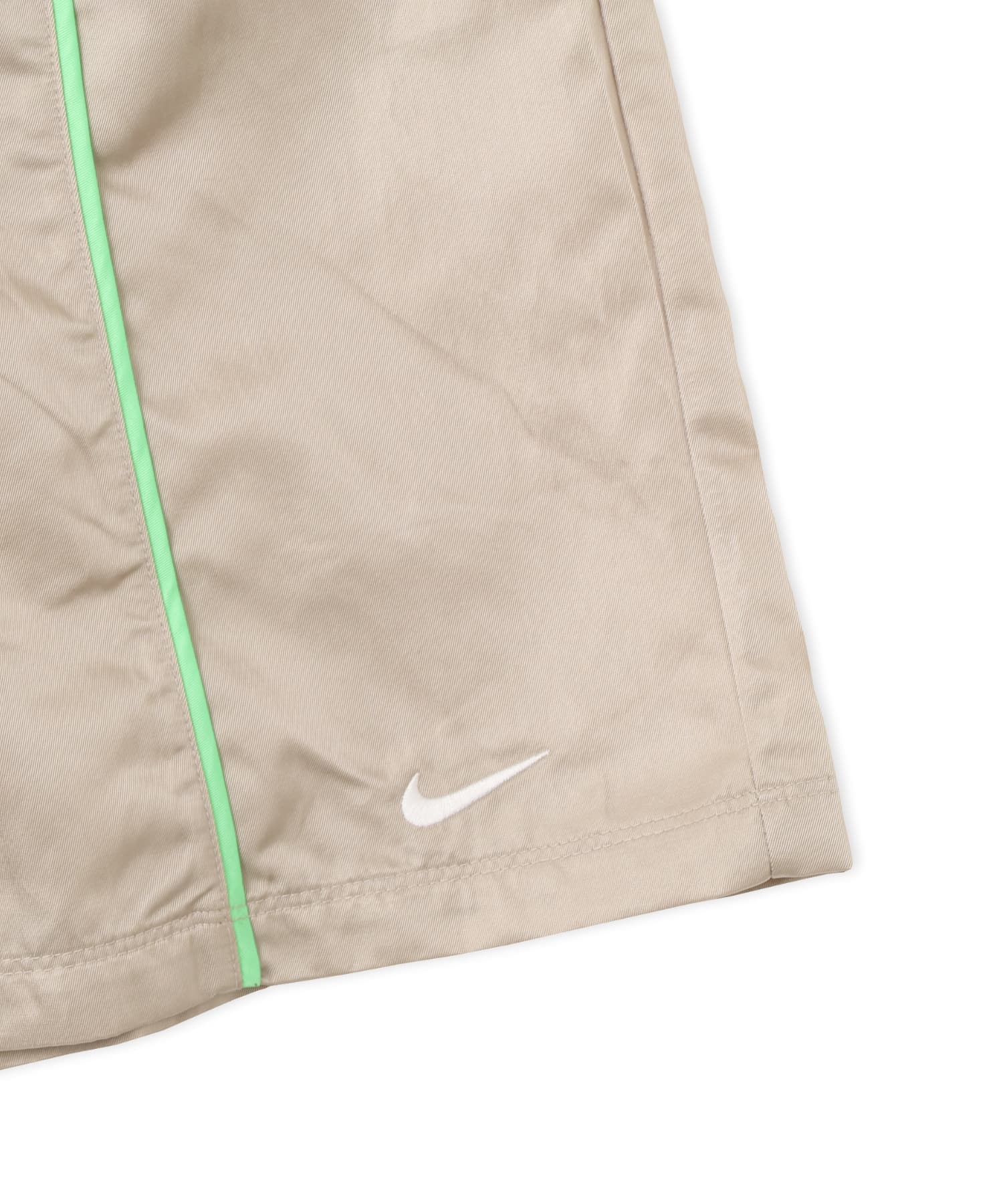 NIKE AS W NK NYLON KNEE LENGTH SHORT GREENの画像