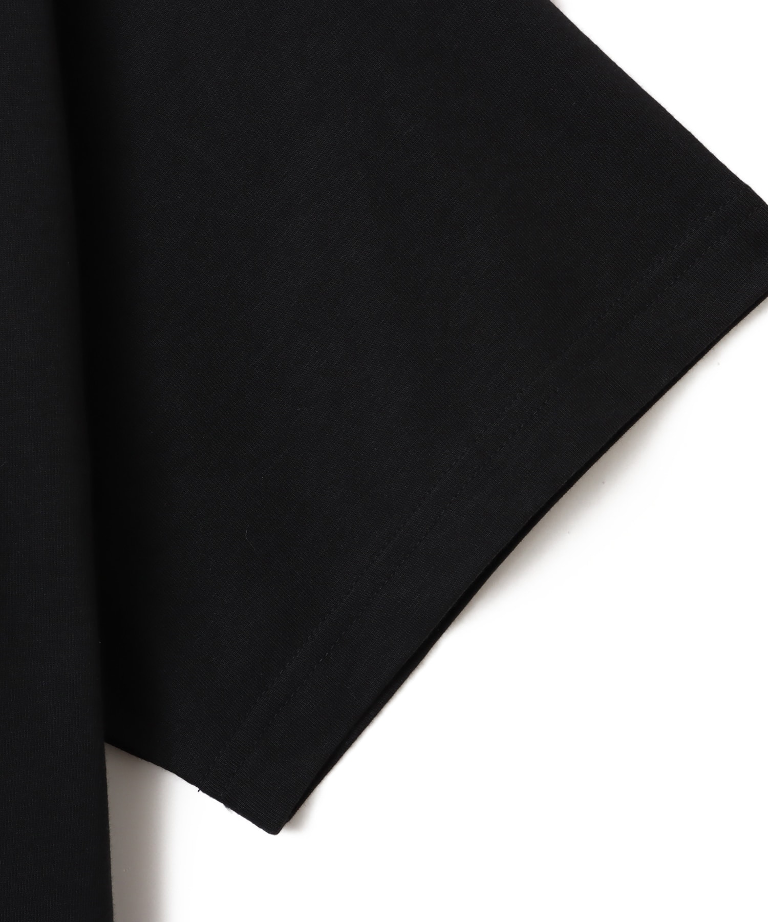 adidas TREFOIL ESSENTIALS OVERSIZED T-SHIRT ブラックの画像