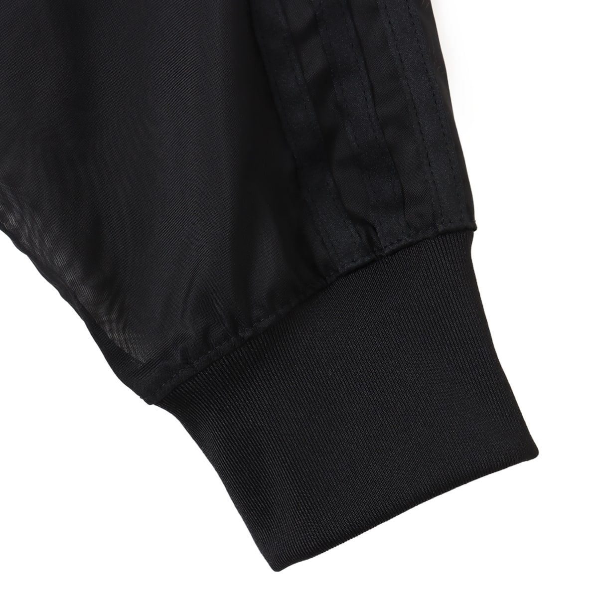 adidas ADICOLOR SHEER TRACK TOP ブラックの画像