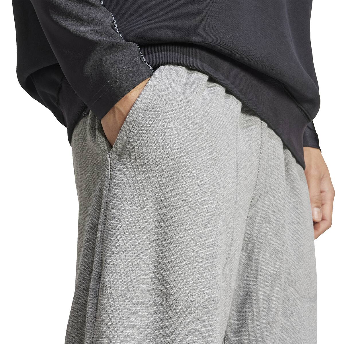 adidas EQT REFLECT PANTS ミディアムグレーヘザーの画像