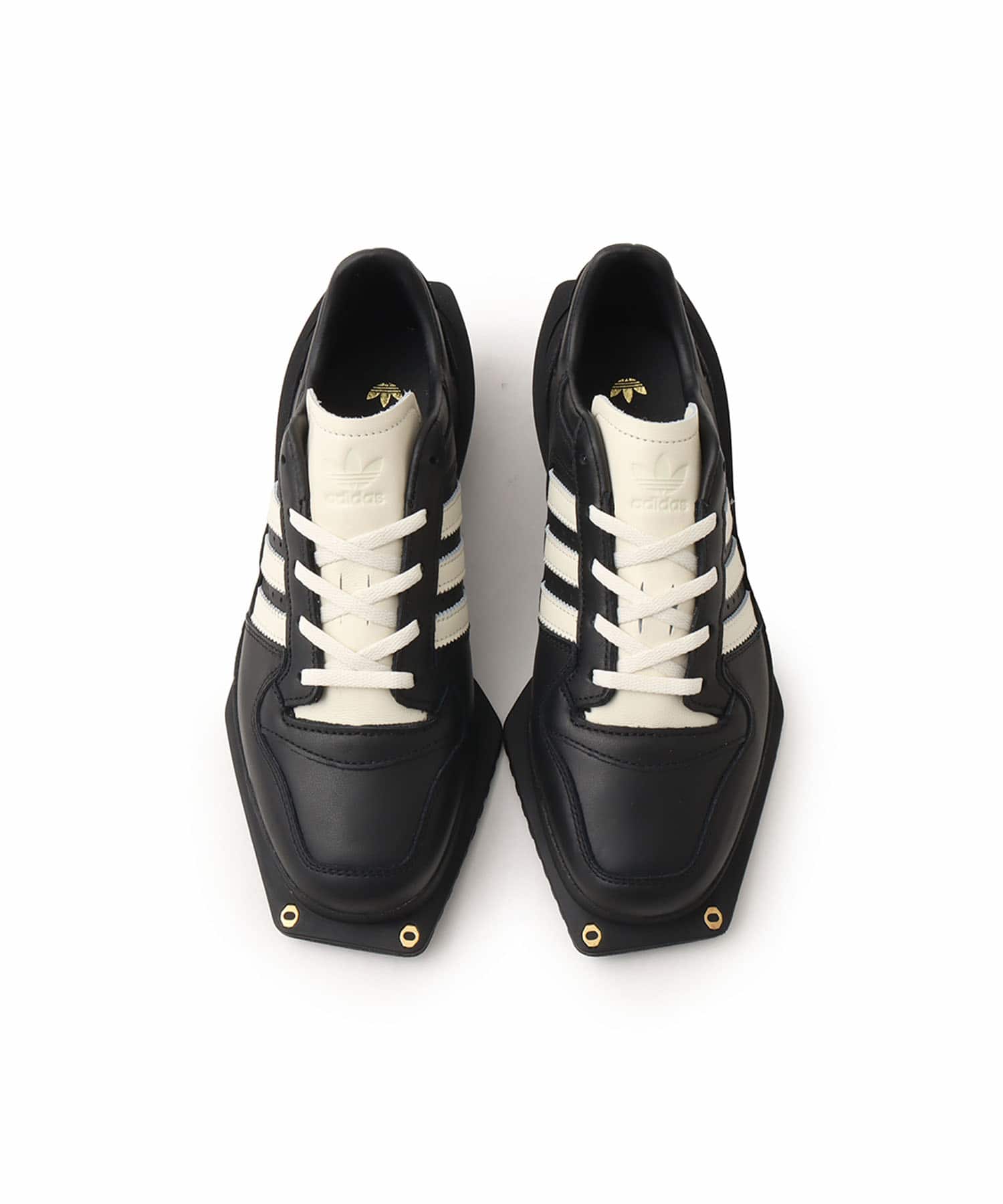 adidas FORUM SQ W CBLACK/CREWHT/GOLDMTの画像