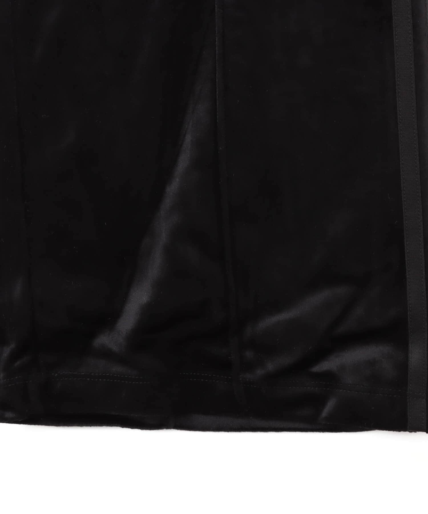 adidas ADICOLOR  VELOUR TRACK PANT ブラックの画像
