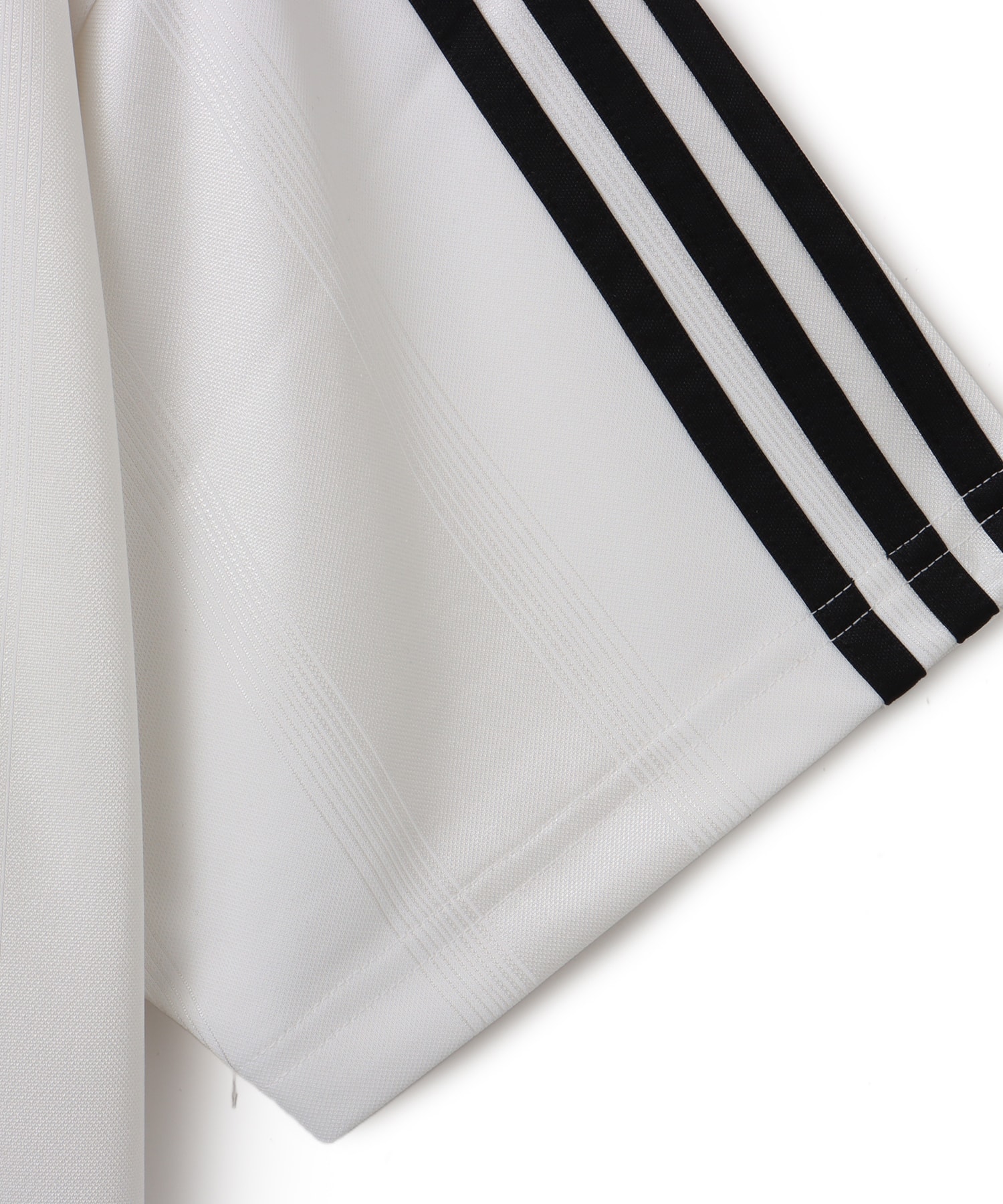 adidas ADICOLOR JACQUARD JERSEY ホワイト/ブラックの画像