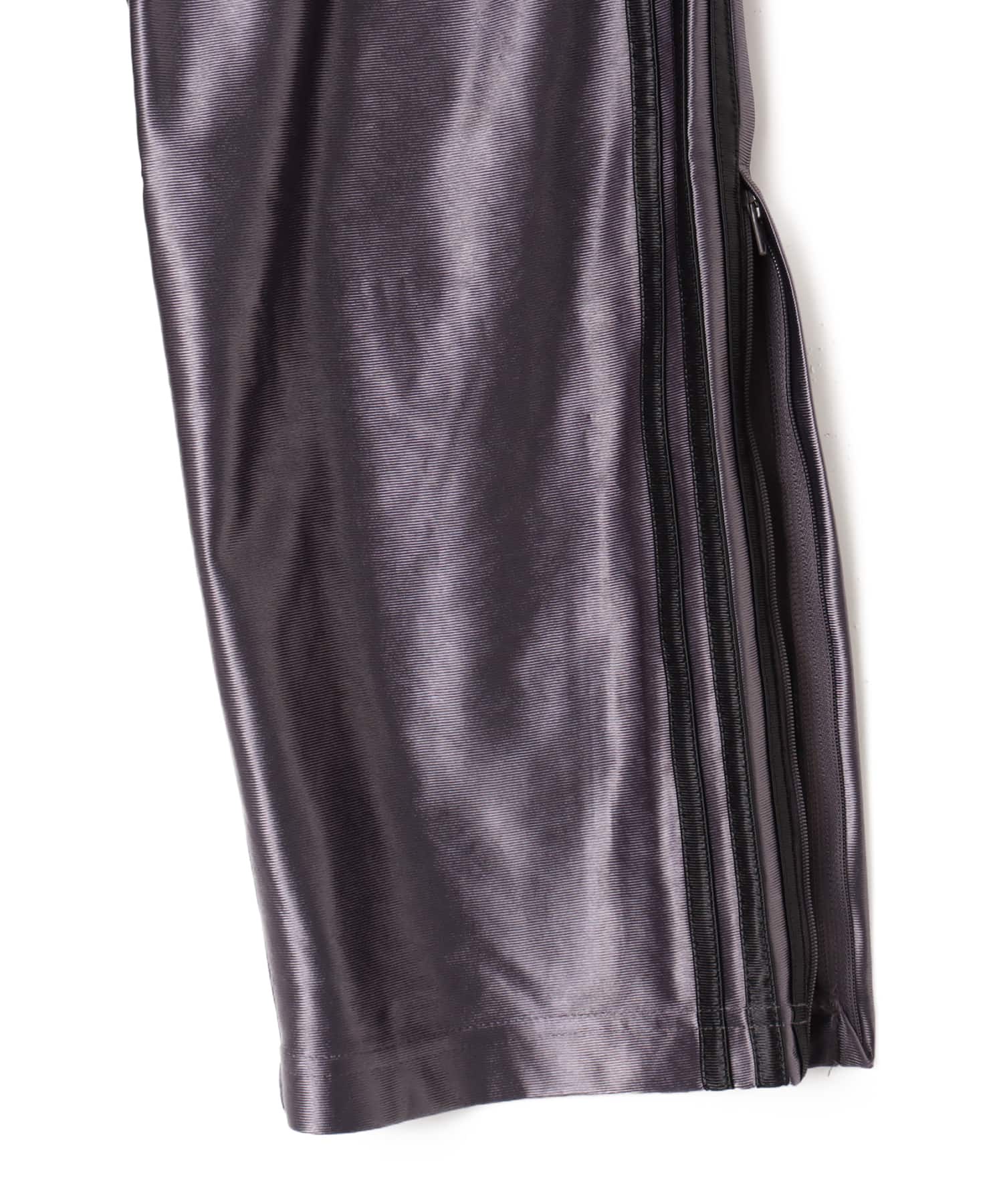 adidas FIREBIRD ADICOLOR METALLIC TRACKPANT グレーストレータの画像