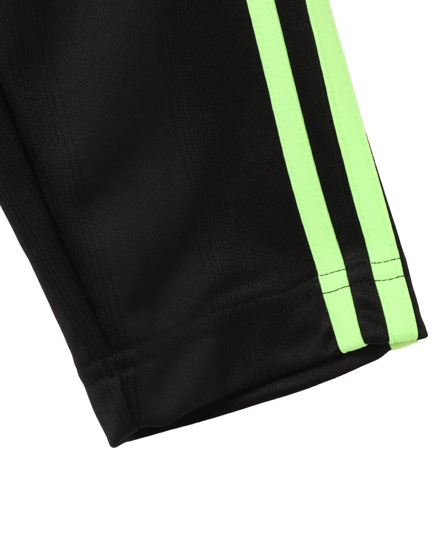 adidas ADICOLOR JACQUARD LONG SLEEVE JERSEY ブラック/シグナルグリーンの画像