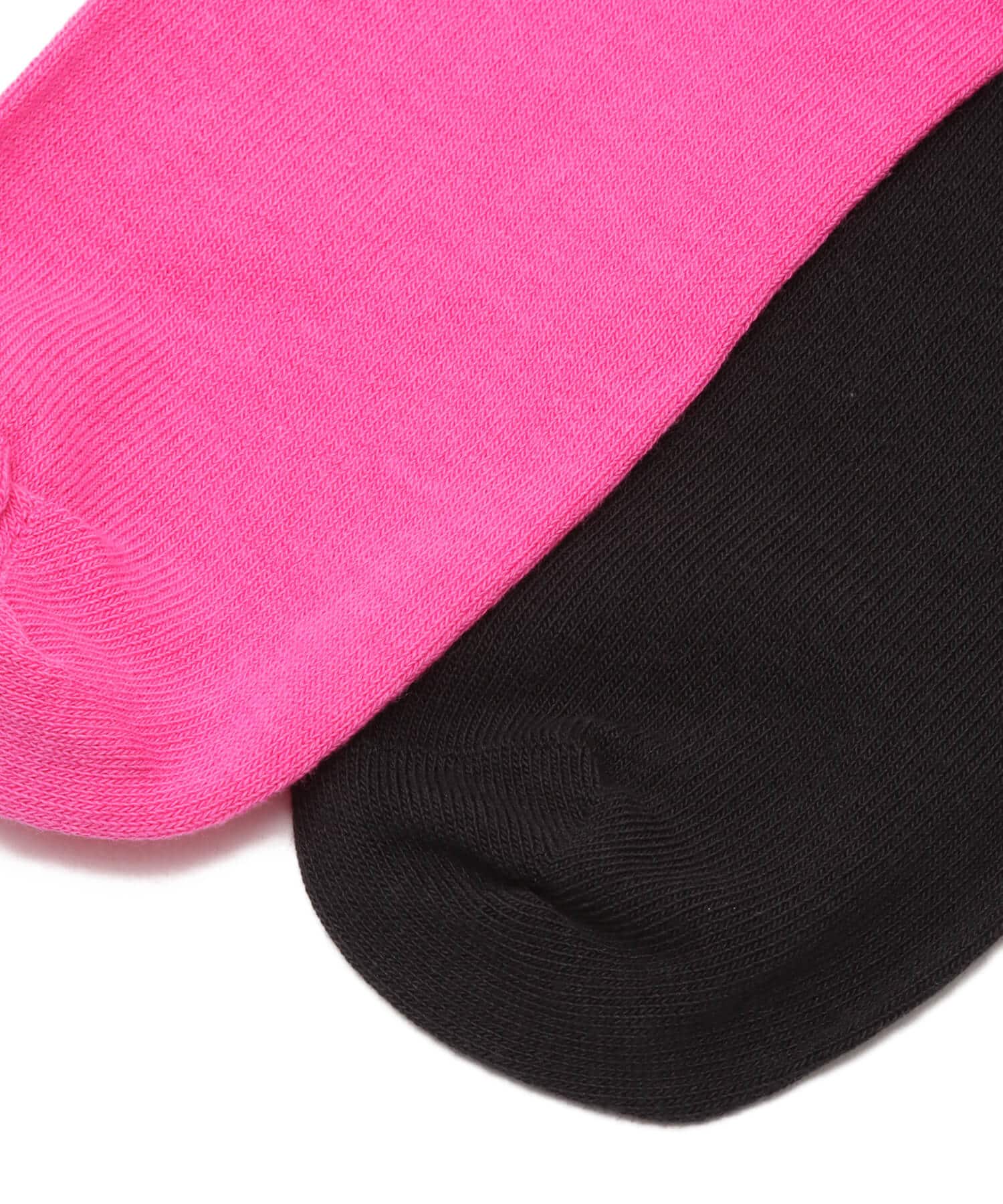 adidas RUFFLE CREW SOCKS 2 PAIRS ブラック/ホワイト/セミルシッドフクシャの画像