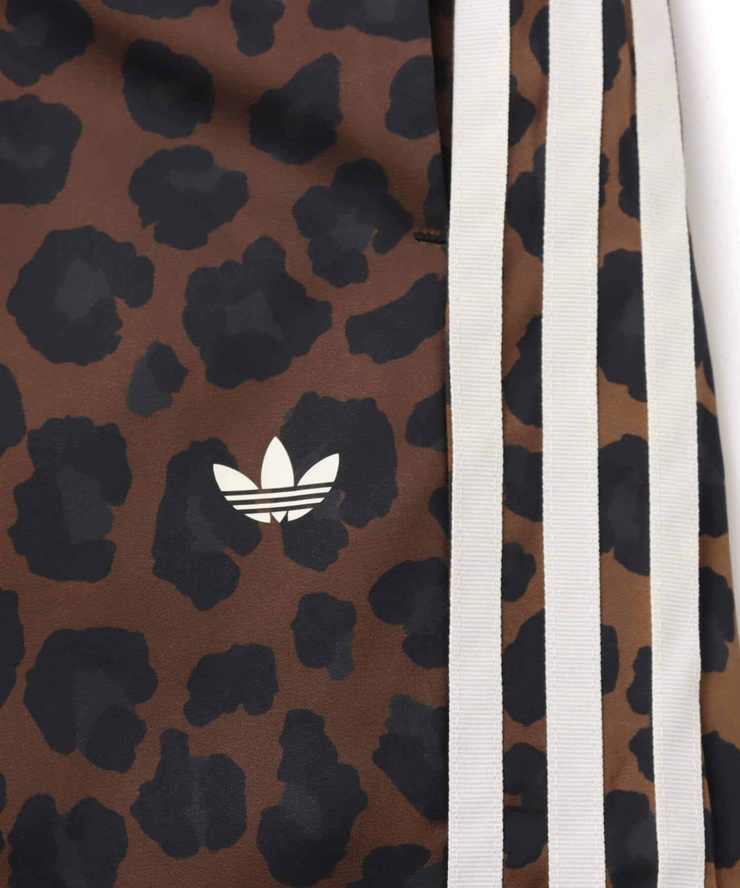 adidas WIDE LEG SATIN PANTS マルチカラー/ブロンズストレータの画像